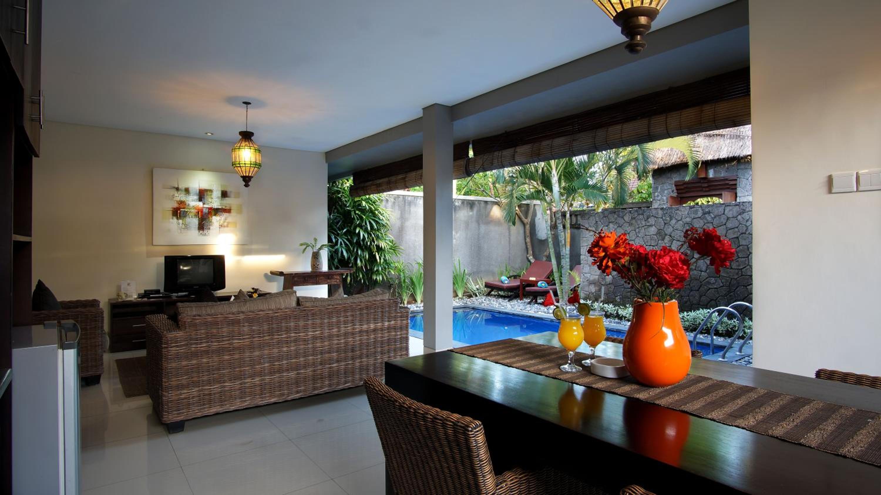 One-Bedroom Villa with Private Pool - Photo 1
