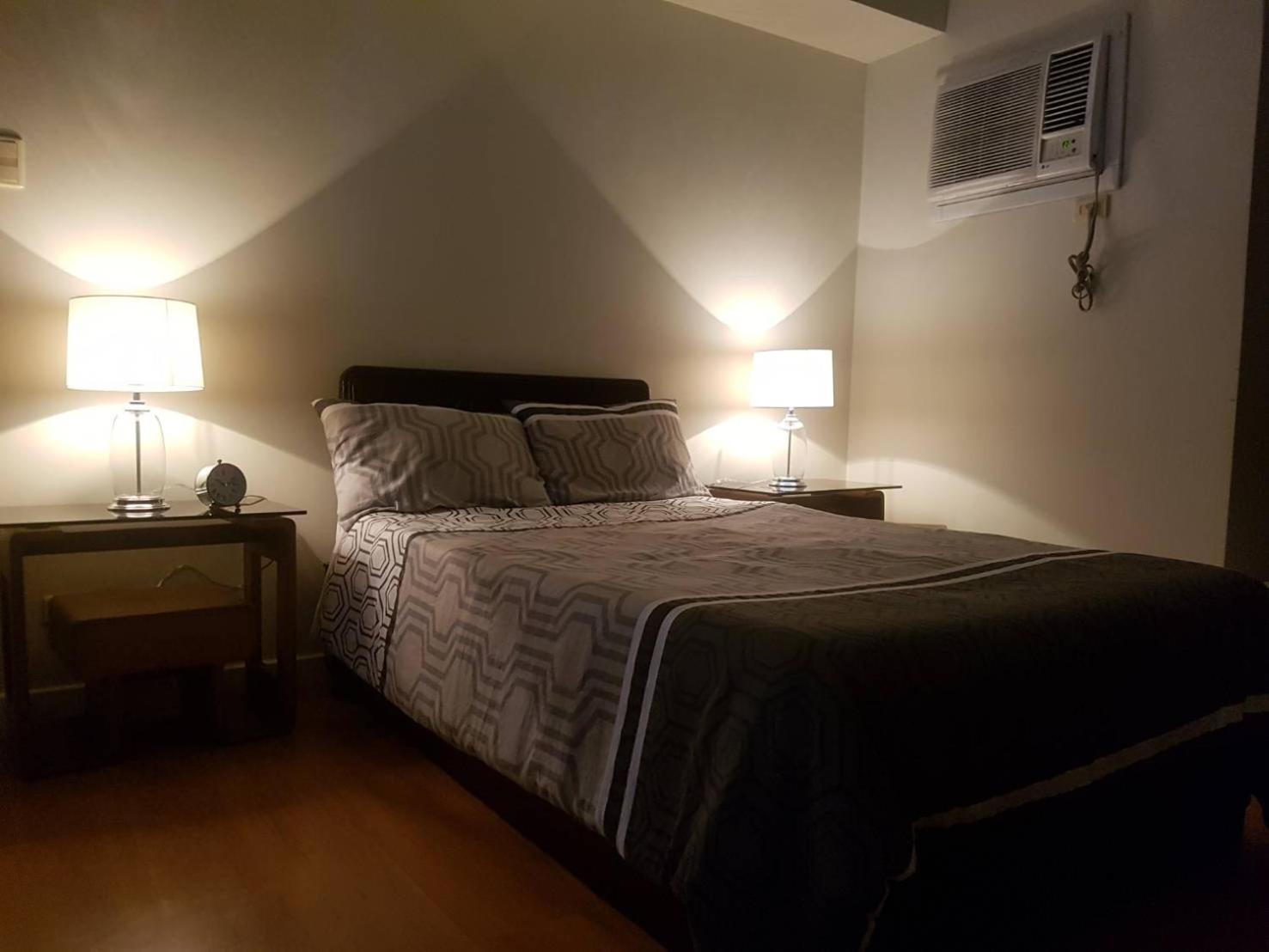 Studio Apartment - Photo 4