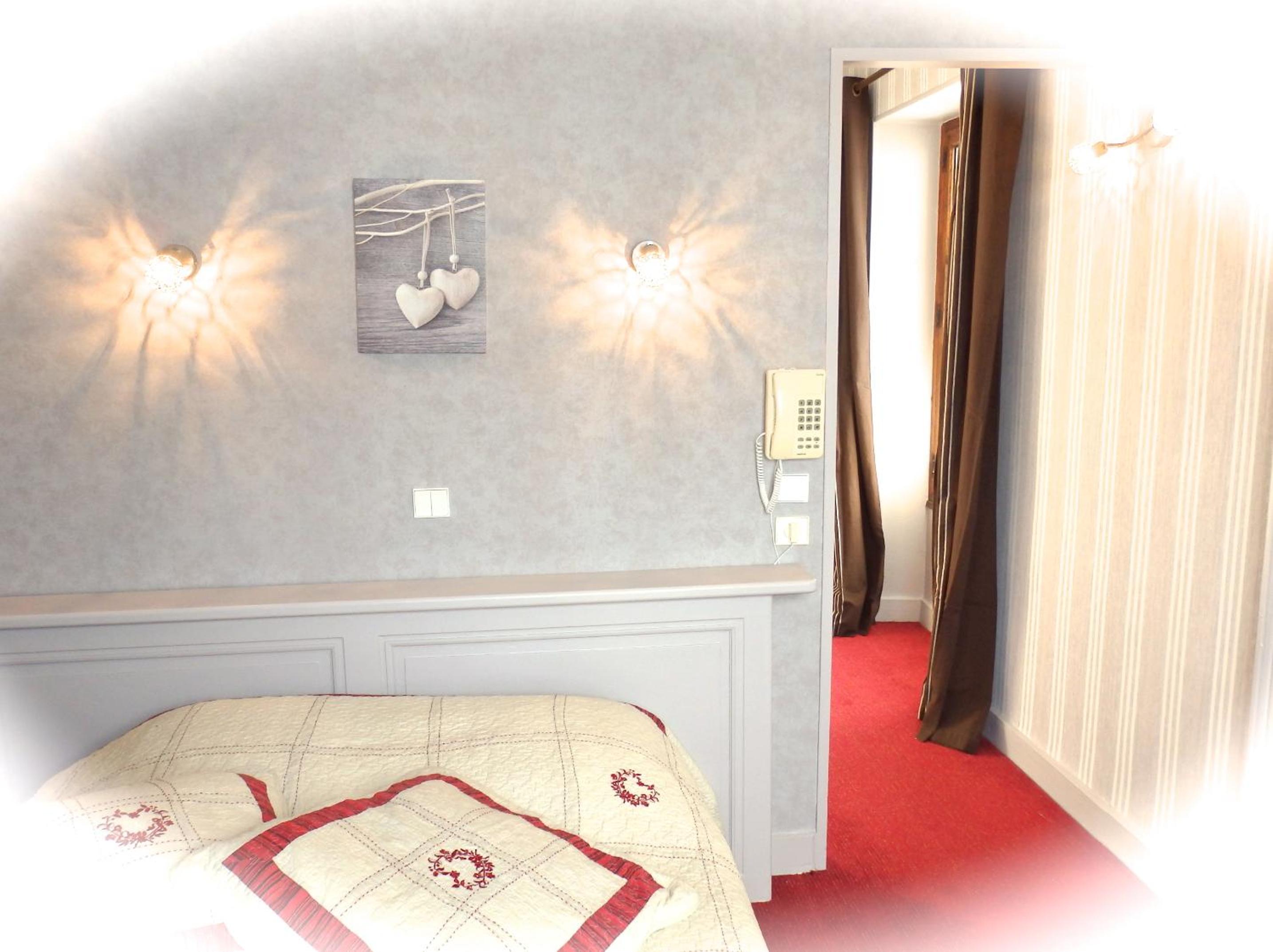Standard Double Room photo 3