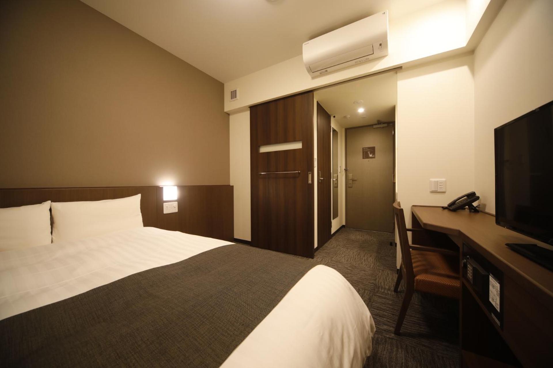 Double Room - Non-Smoking  - Photo 3