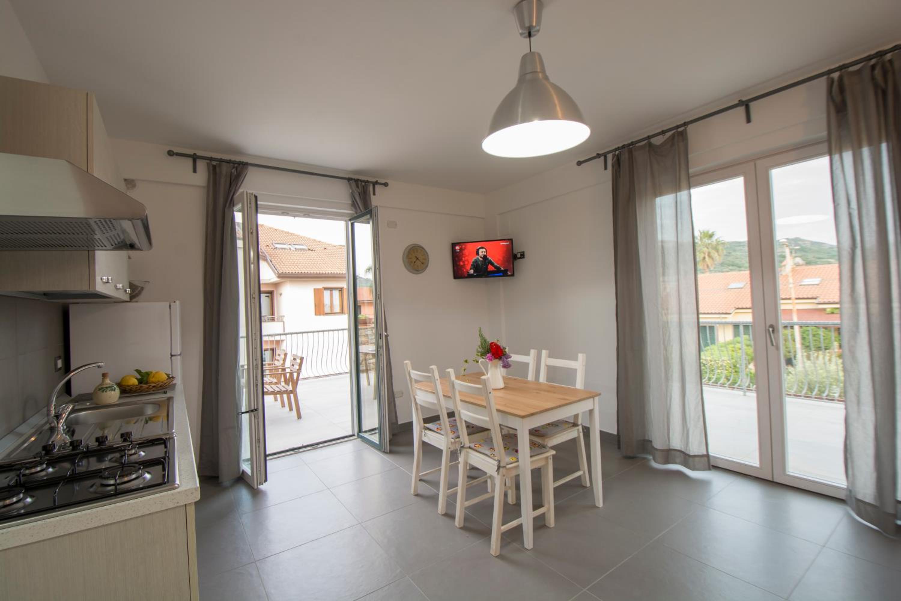 Apartment with Terrace photo 2