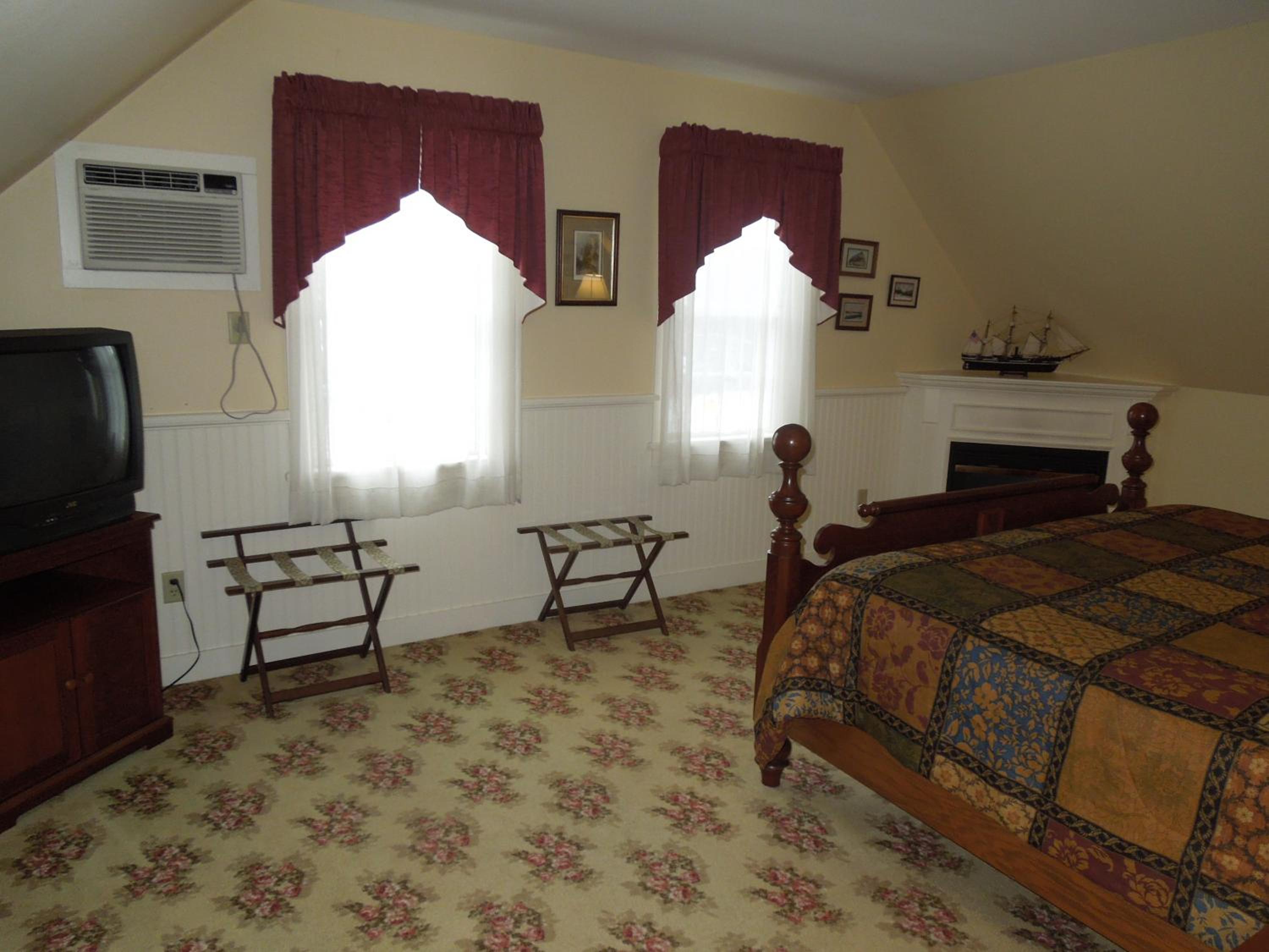 Penthouse Suite - Photo 5