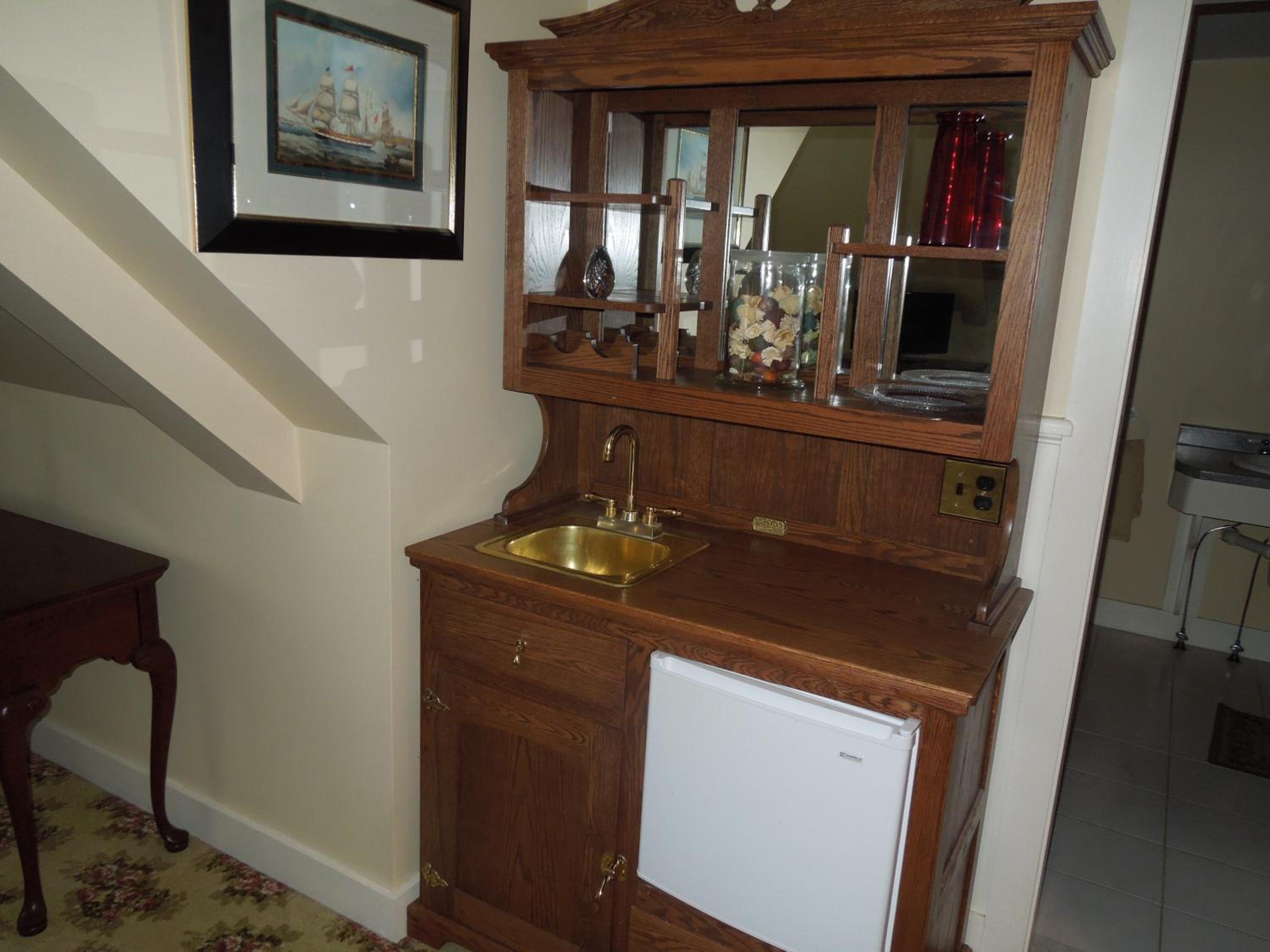 Penthouse Suite - Photo 4