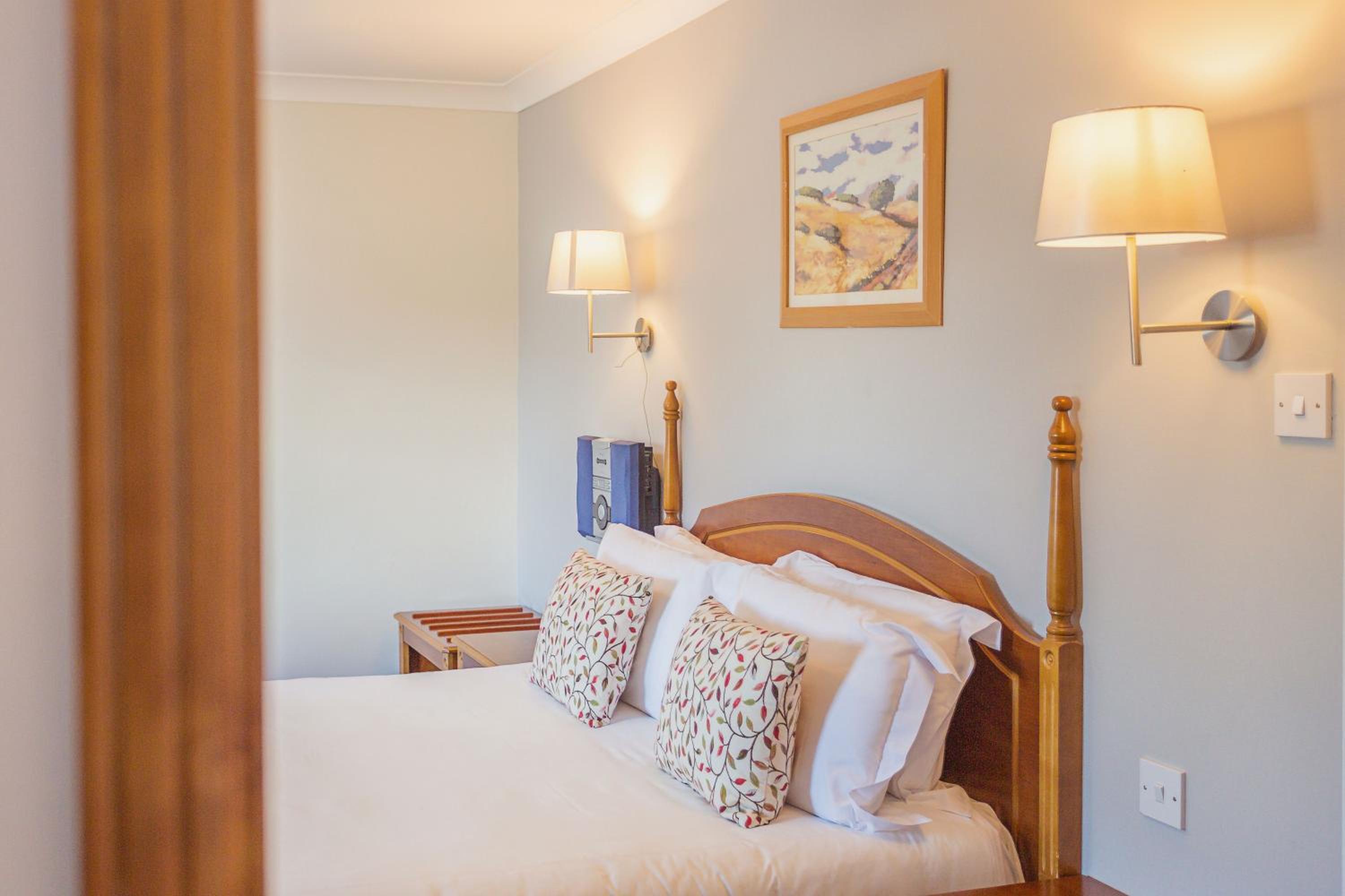 Double Room - Photo 5