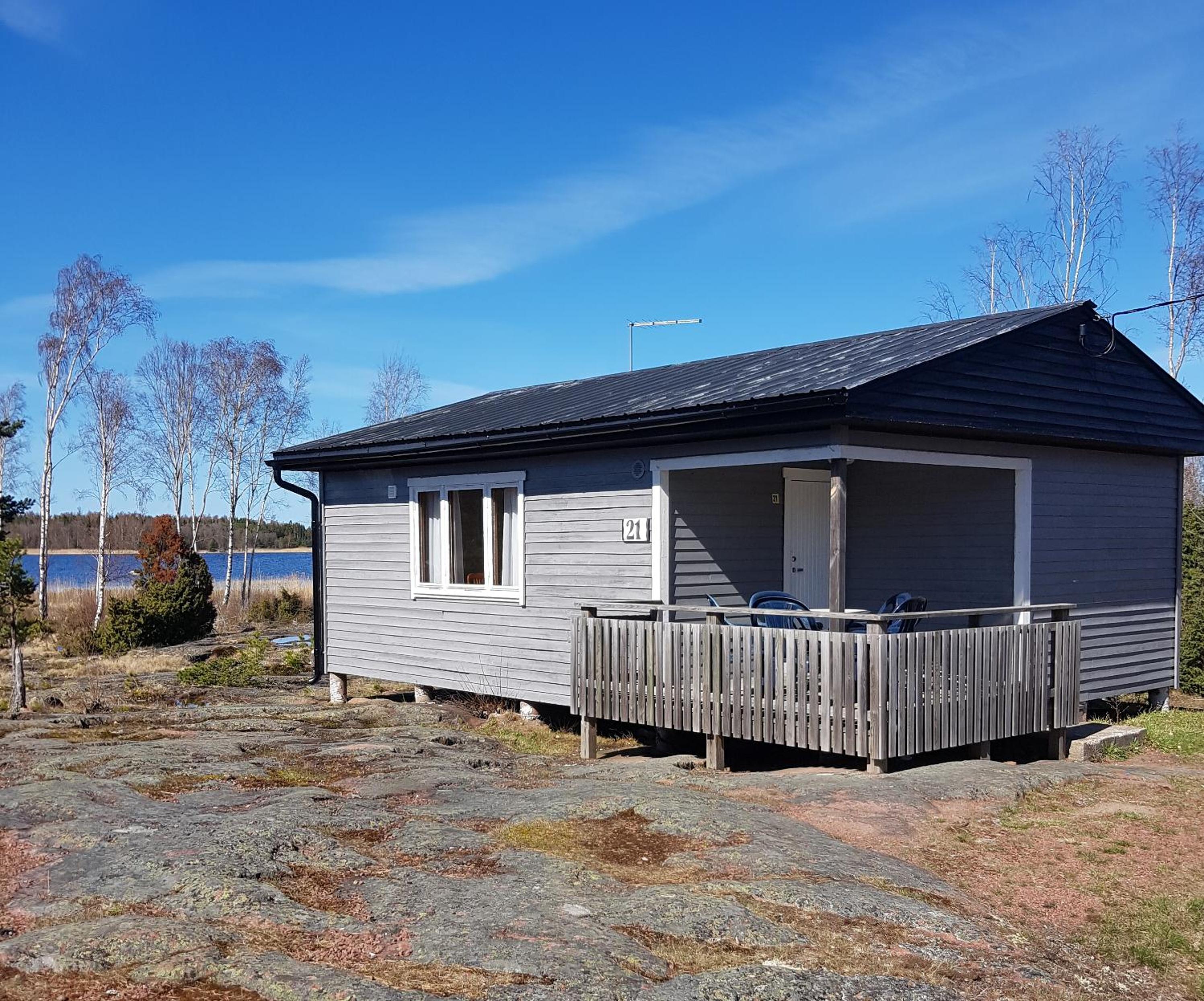 Two-Bedroom Cottage - Photo 10