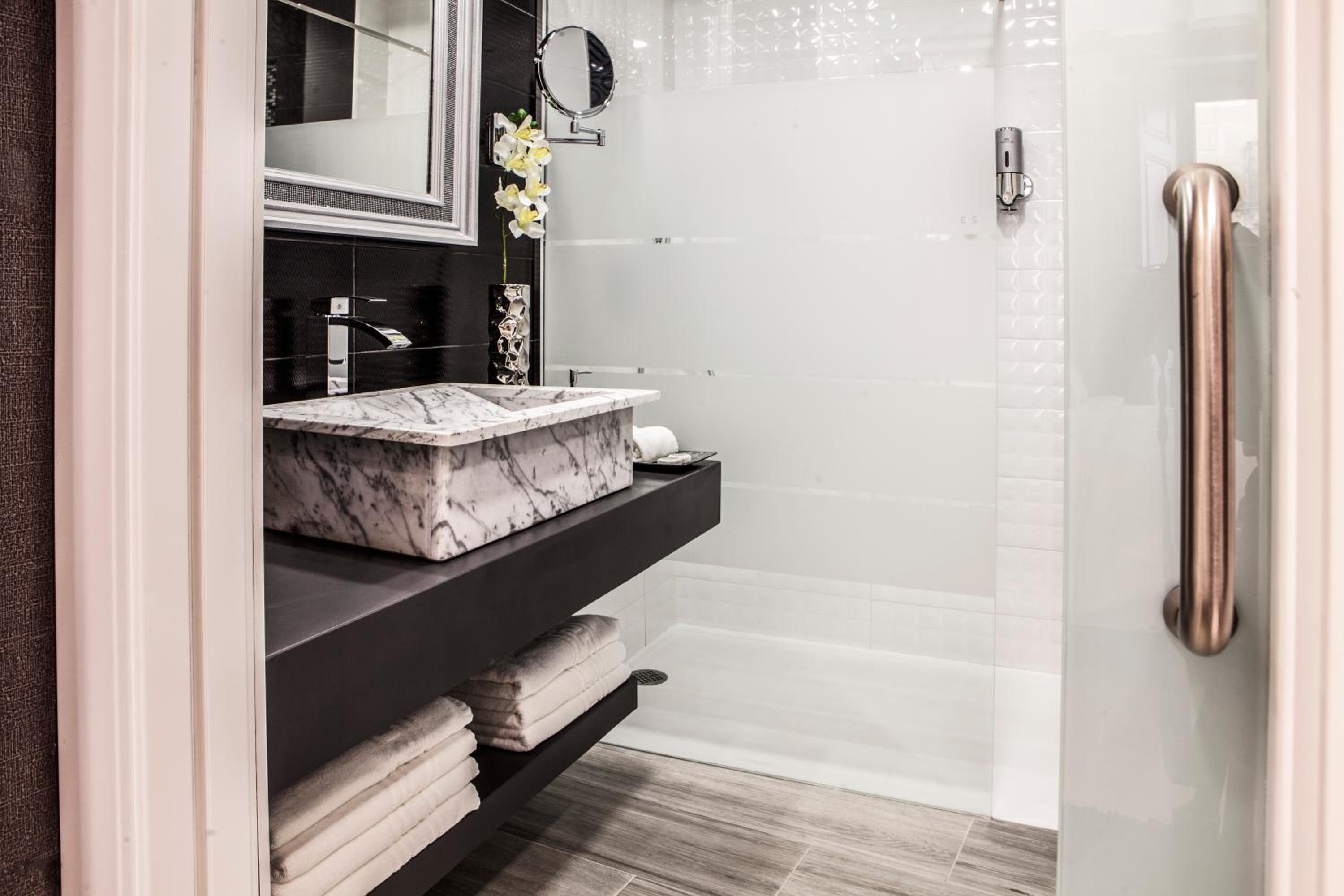 Suite photo 2