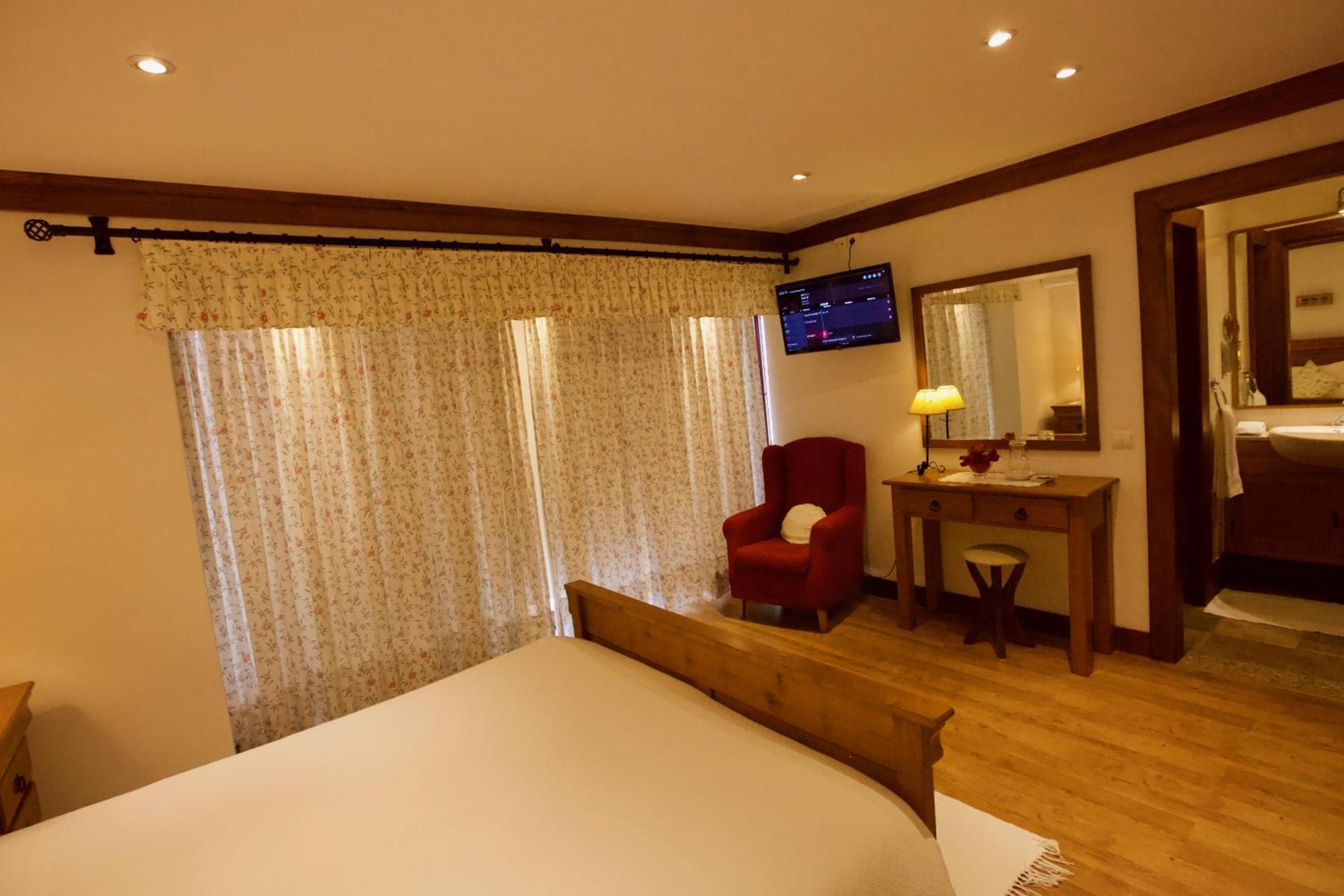 Double Room with Mountain View photo 3
