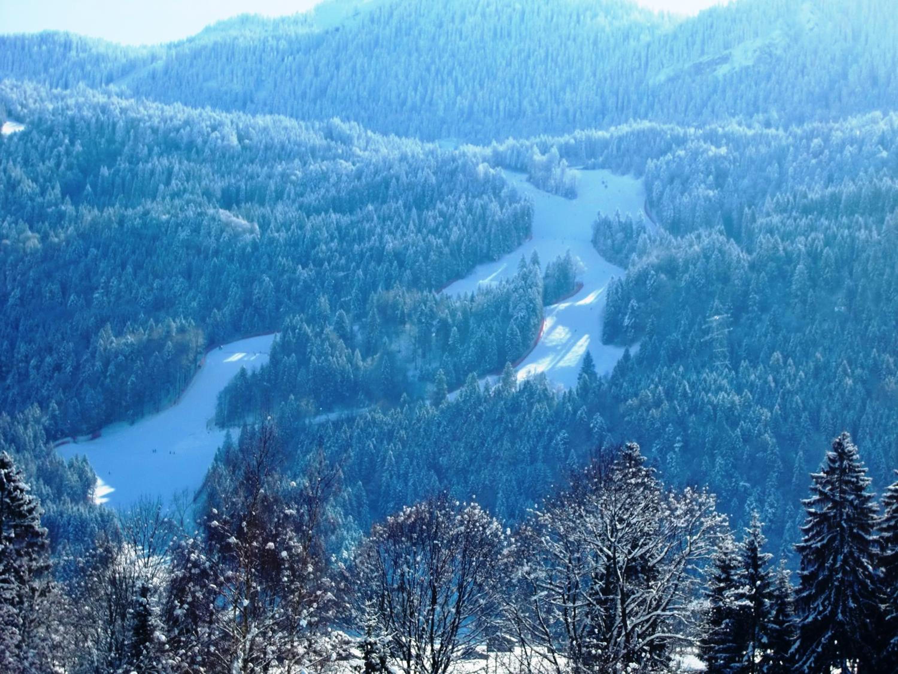 Double Room with Mountain View - Photo 2