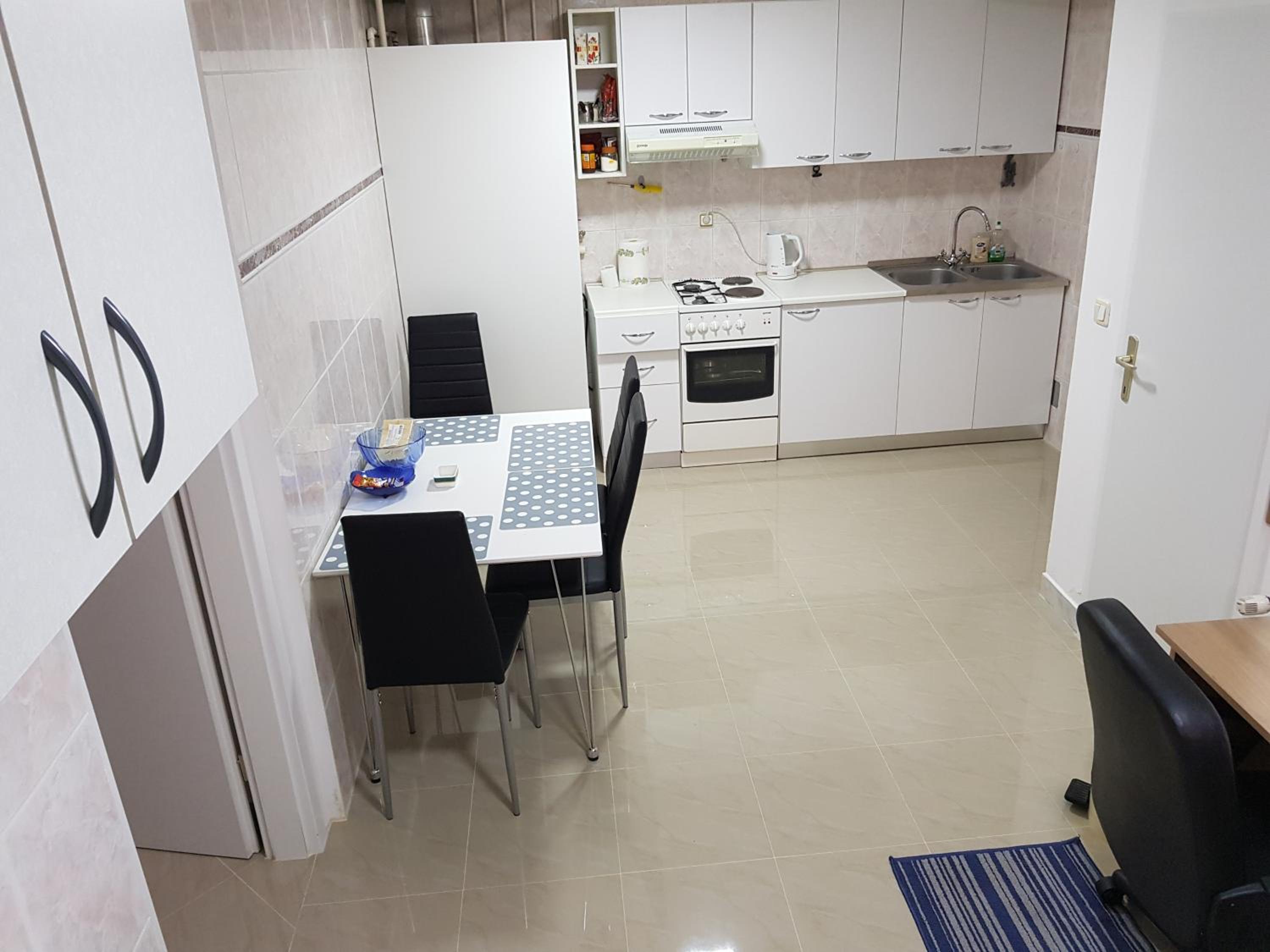 Apartment - Photo 14