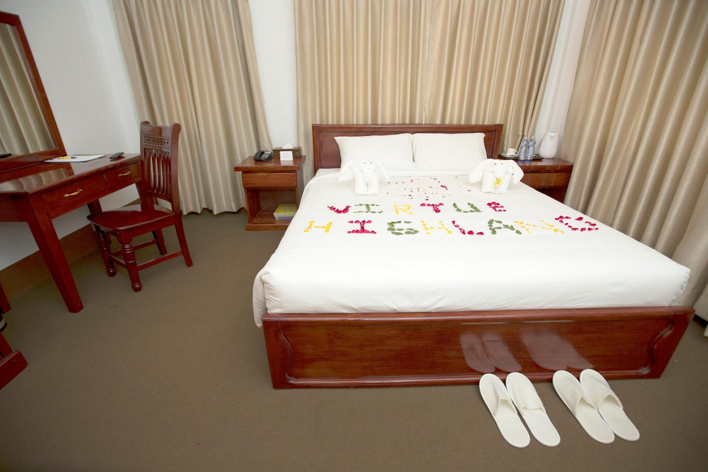 Deluxe Double or Twin Room