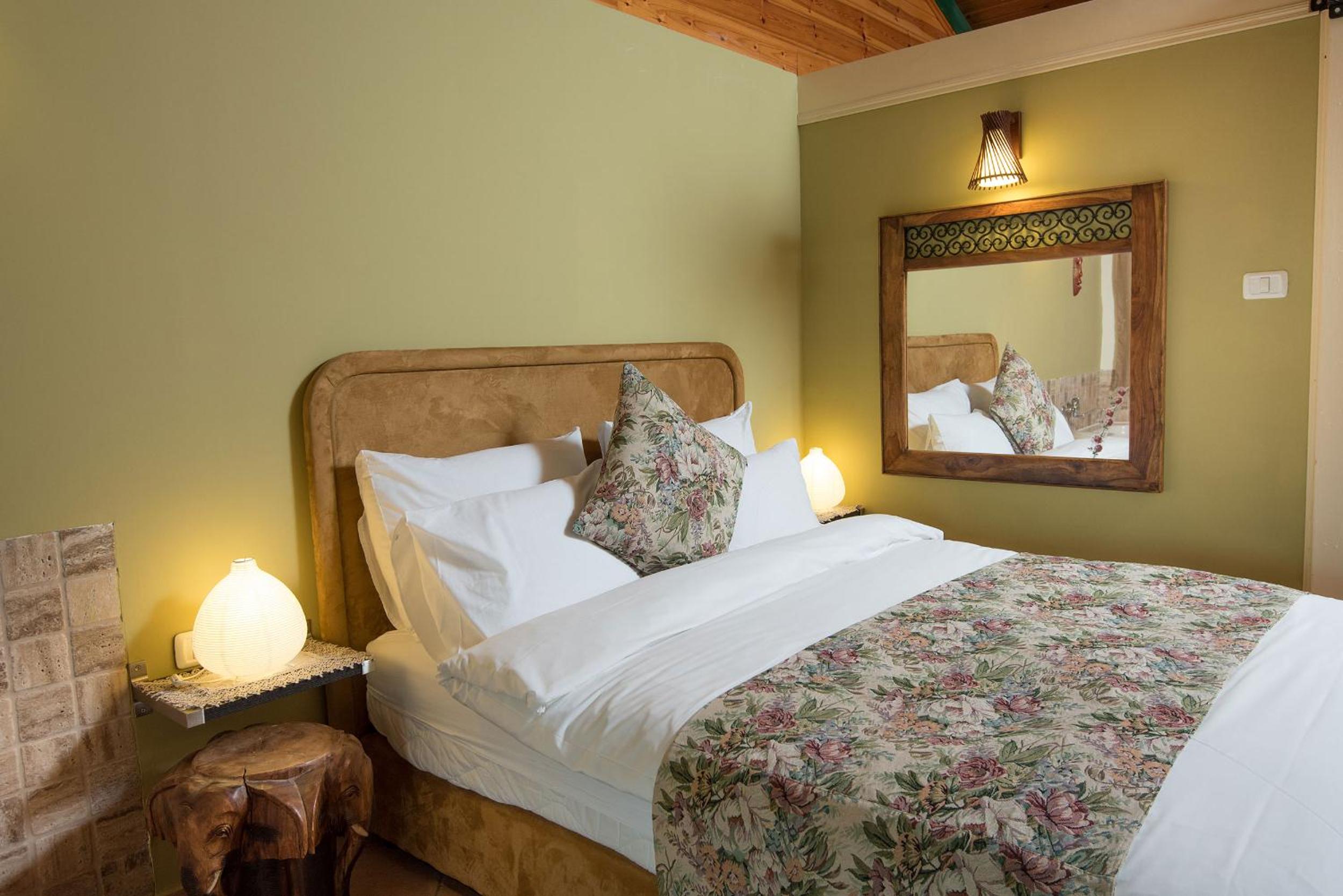 Suite with Lake View photo 3