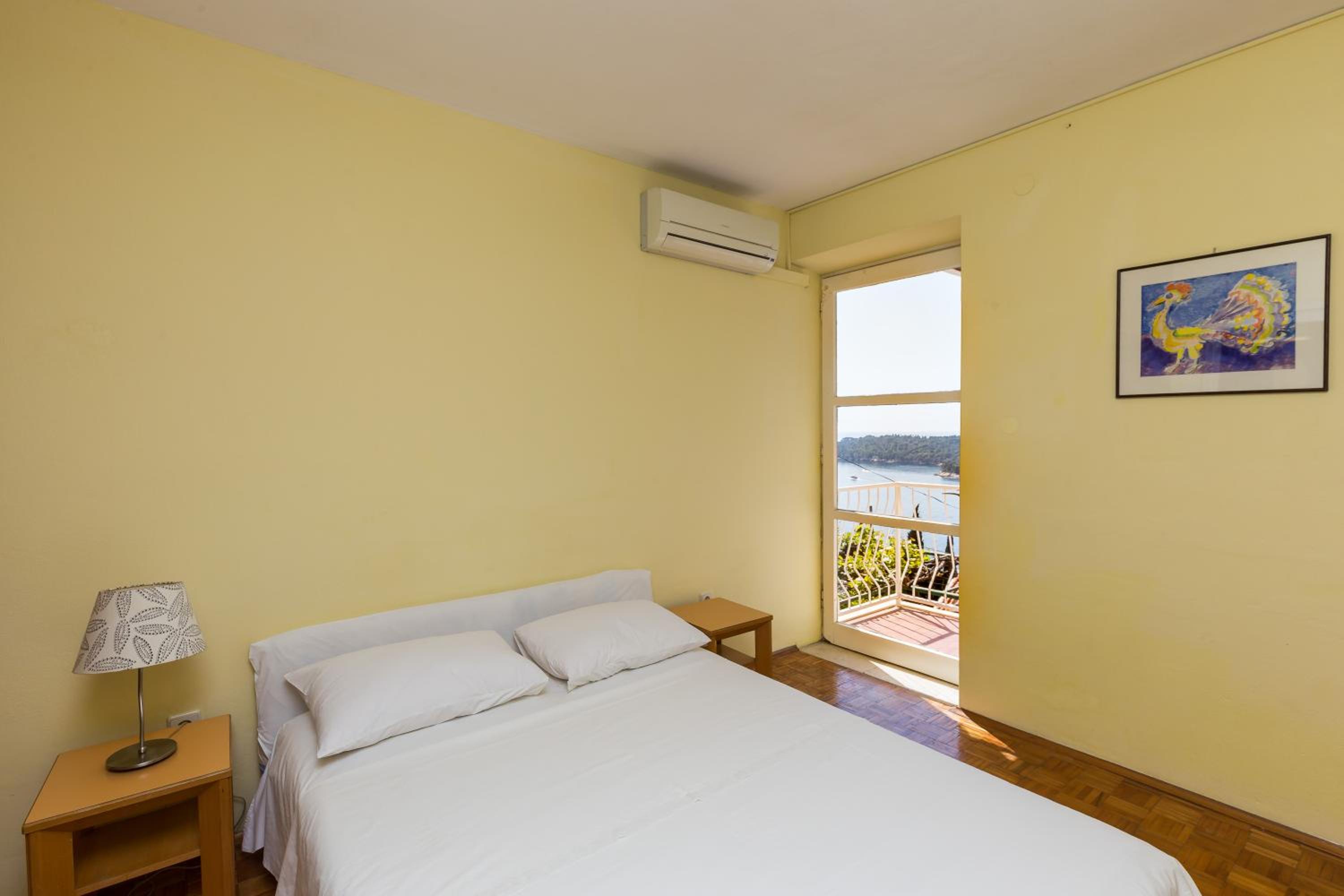 Double Room with Balcony and Sea View