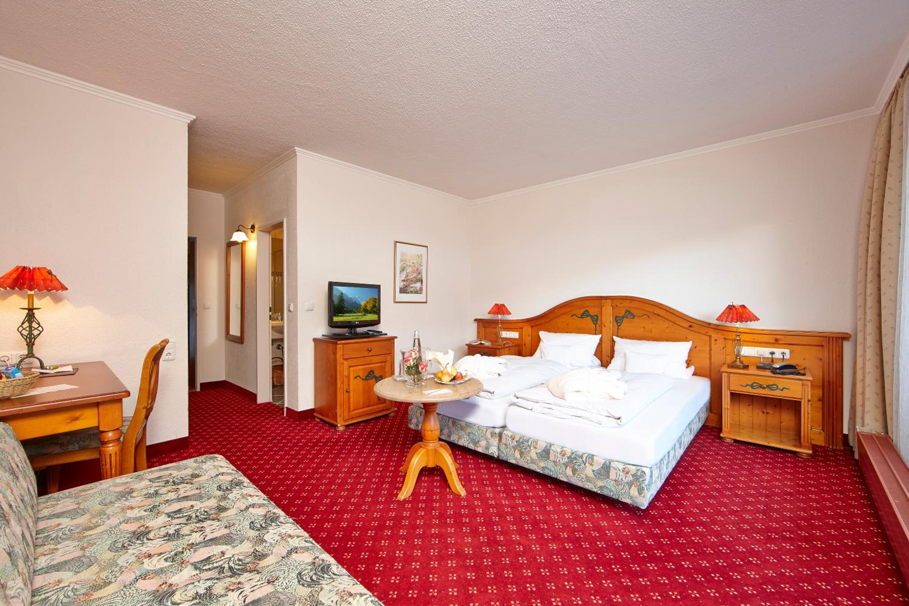 Standard Double Room - Photo 1