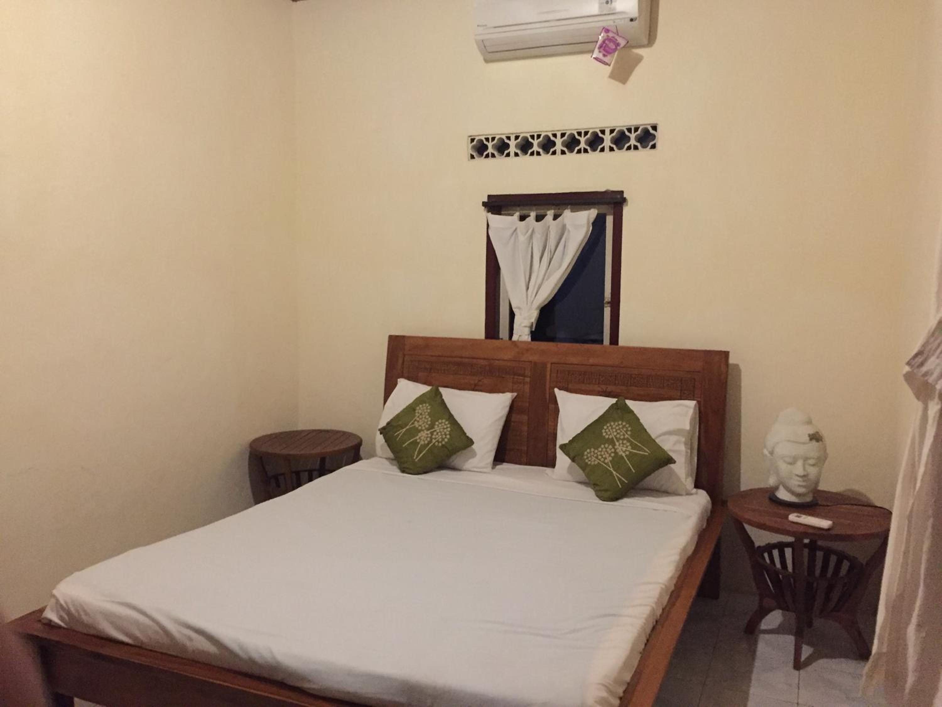 Deluxe Room (1 adult + 1 child) - Photo 8