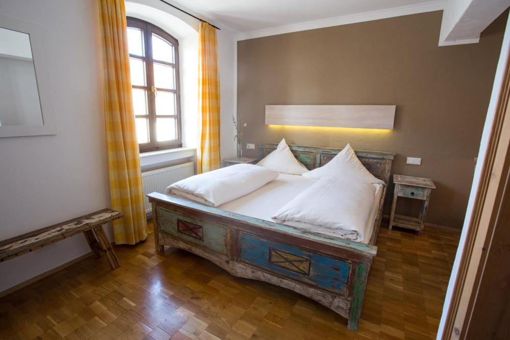 Double Room - Photo 2