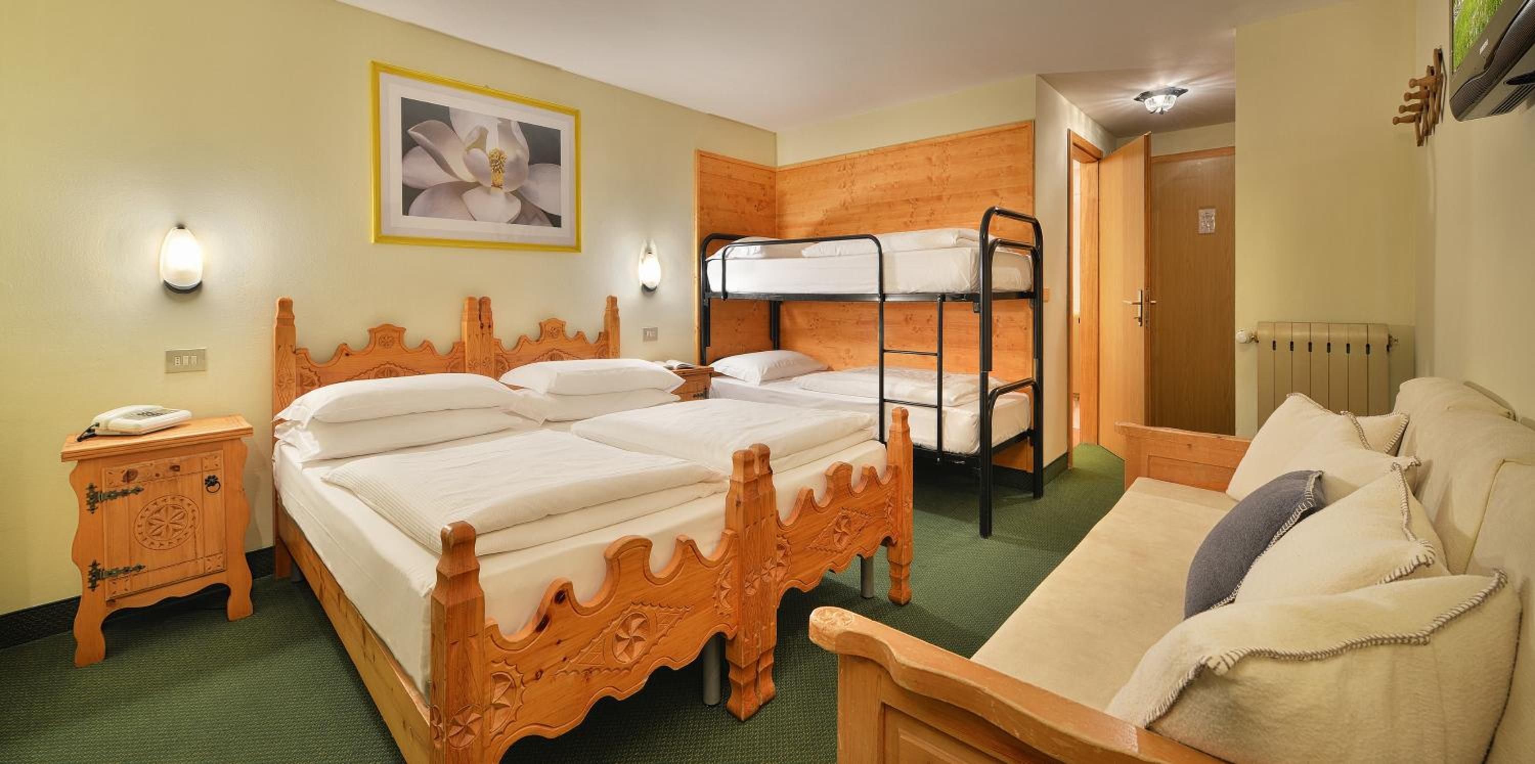 Standard Quadruple Room