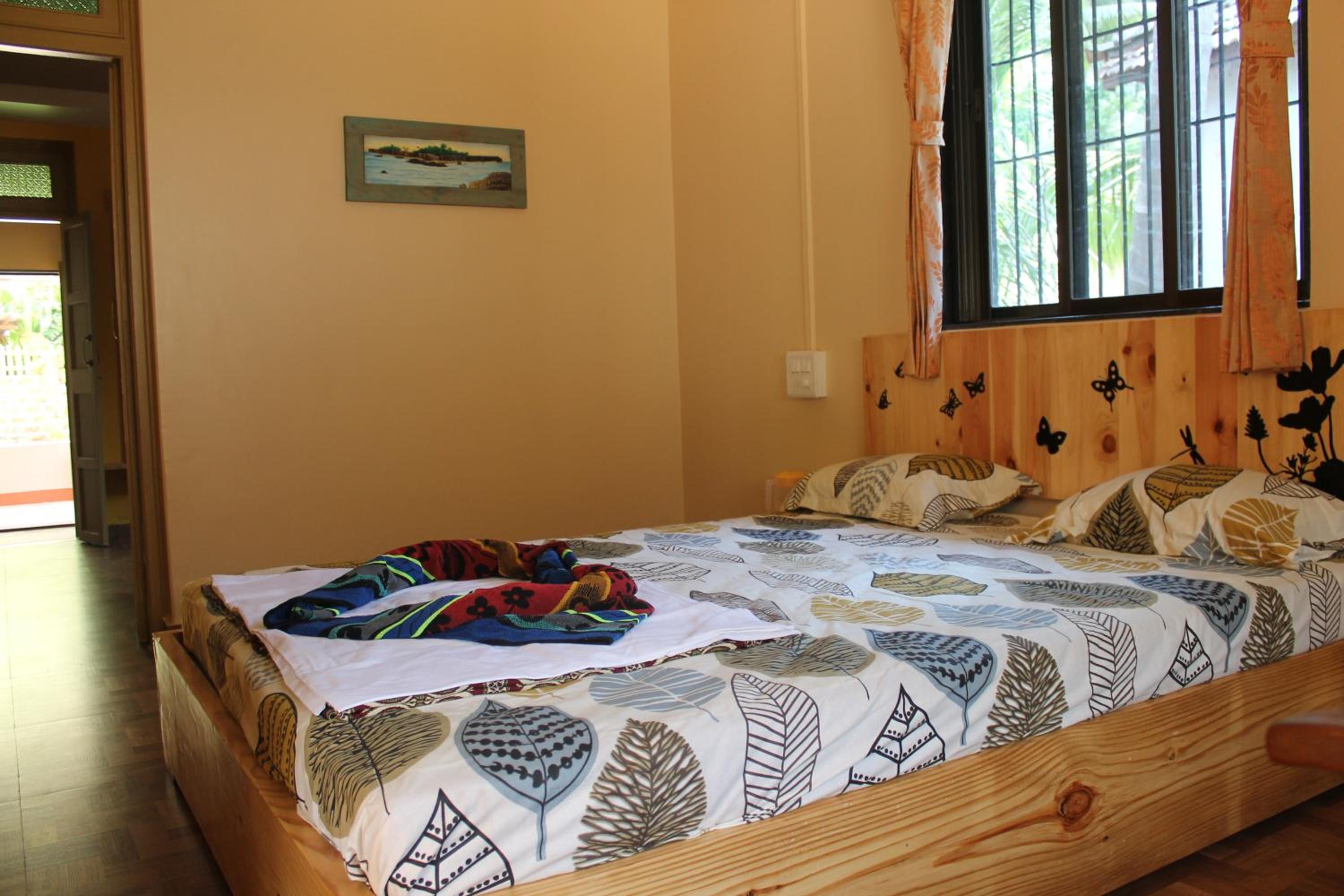 Deluxe Double or Twin Room - Photo 9