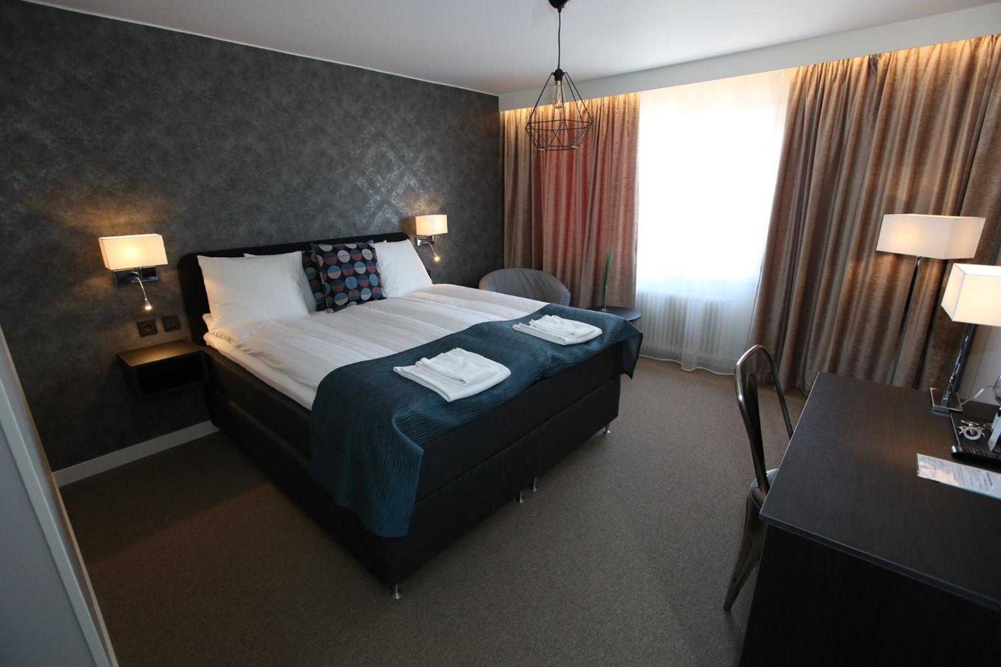Double Room with Lake View photo 1