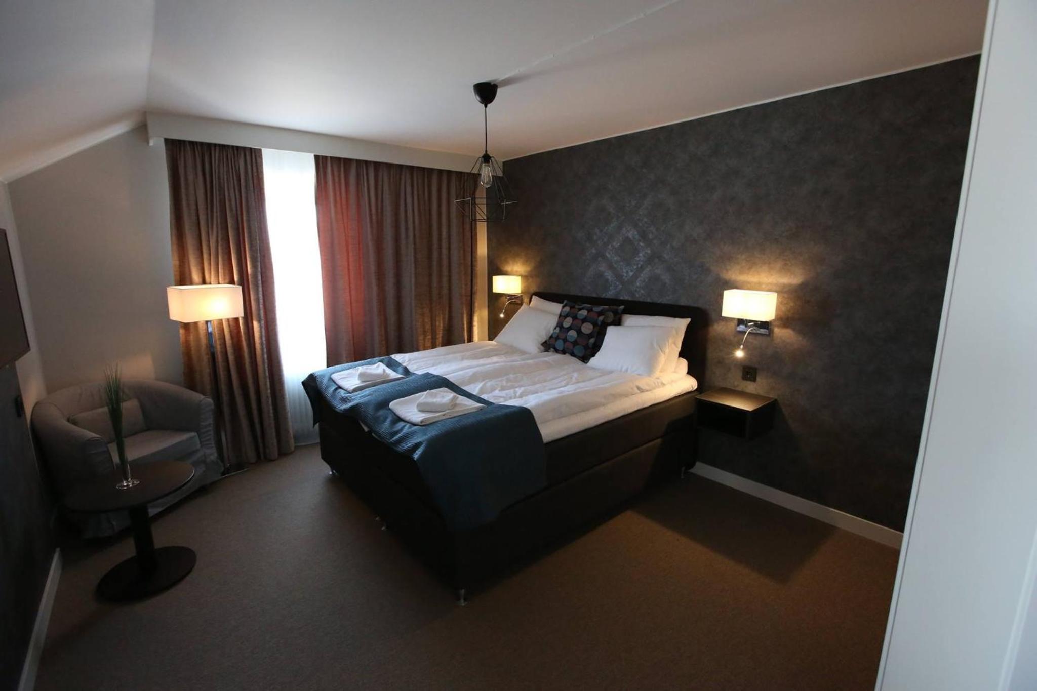 Double Room with Lake View photo 3