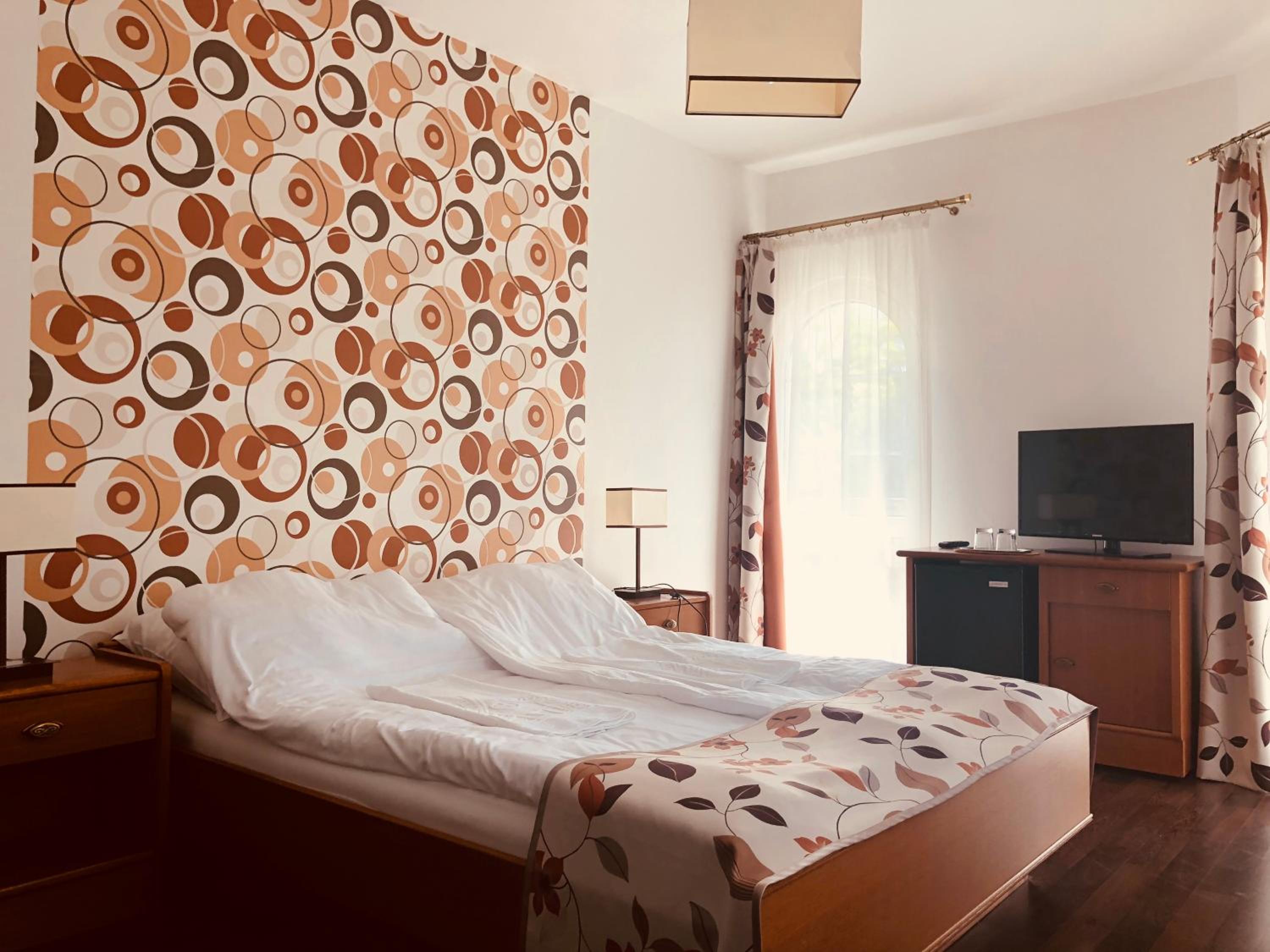 Deluxe Double Room With Extra Bed photo 1