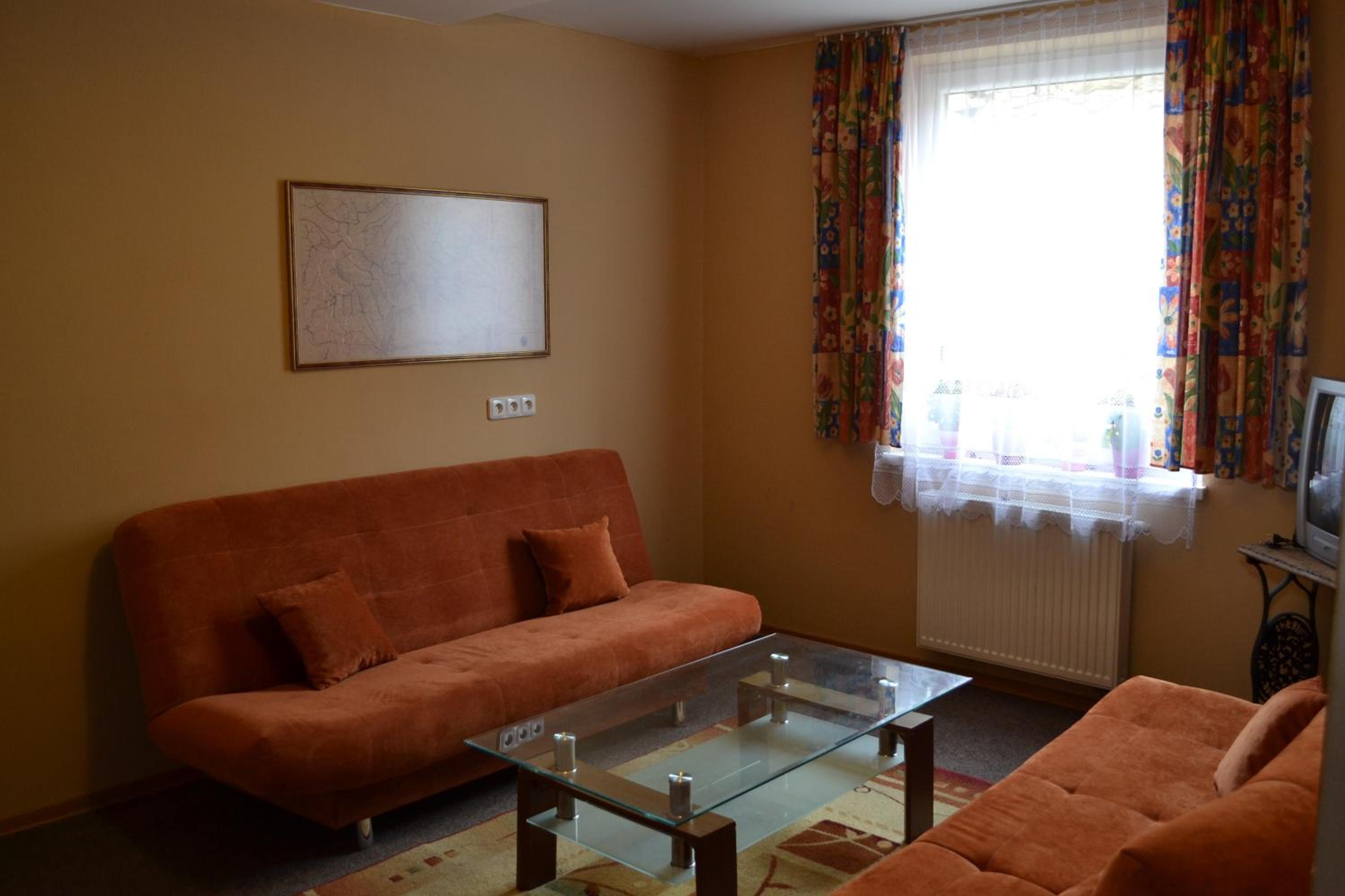 Two-Bedroom Apartment - Photo 6