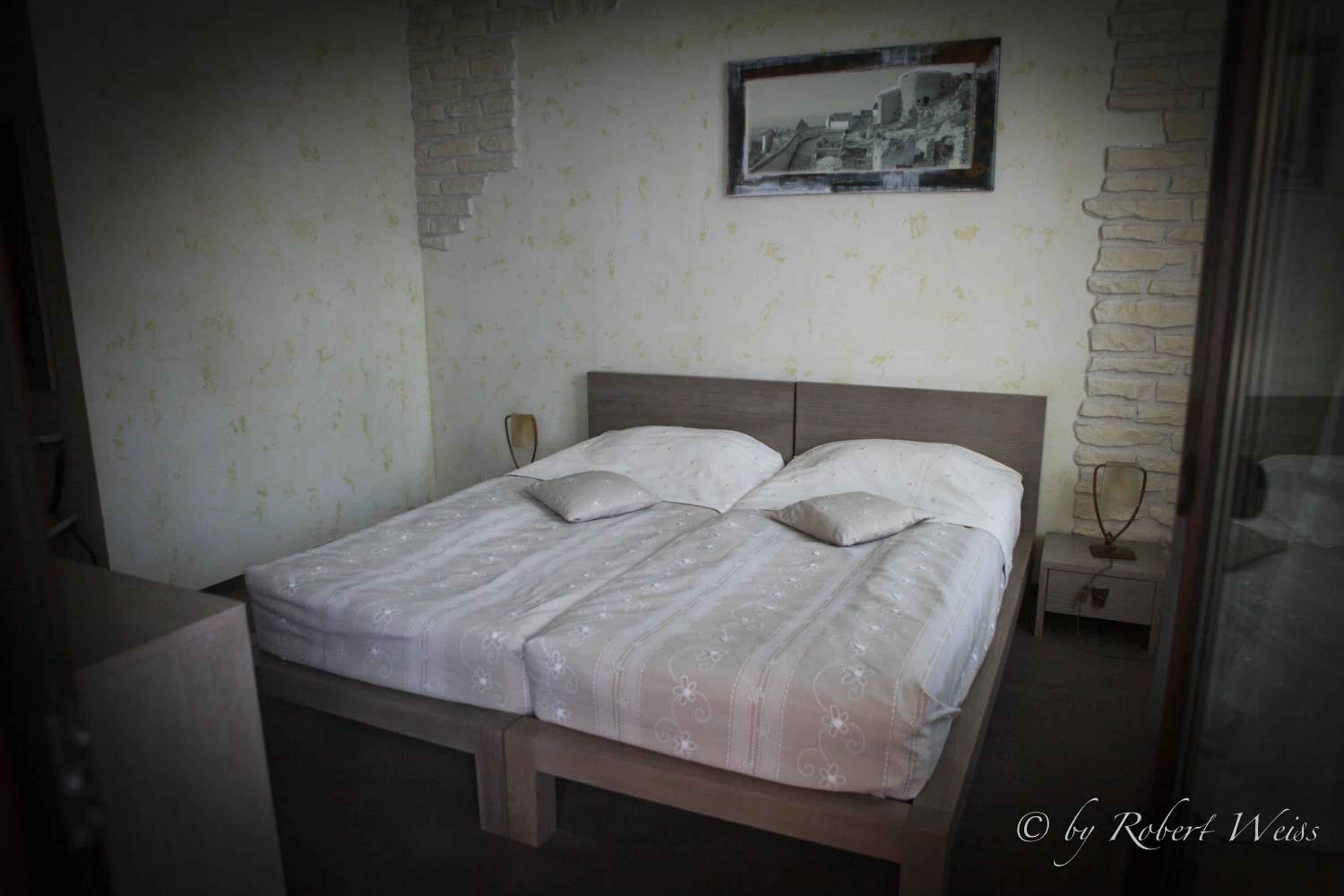Standard Double or Twin Room - Photo 1