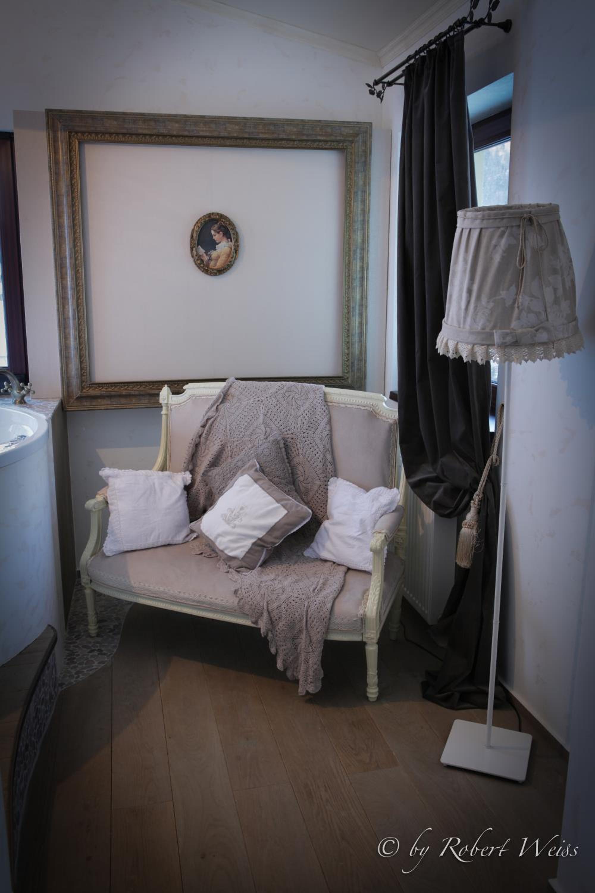 Deluxe Double Room with Spa Bath  - Photo 5