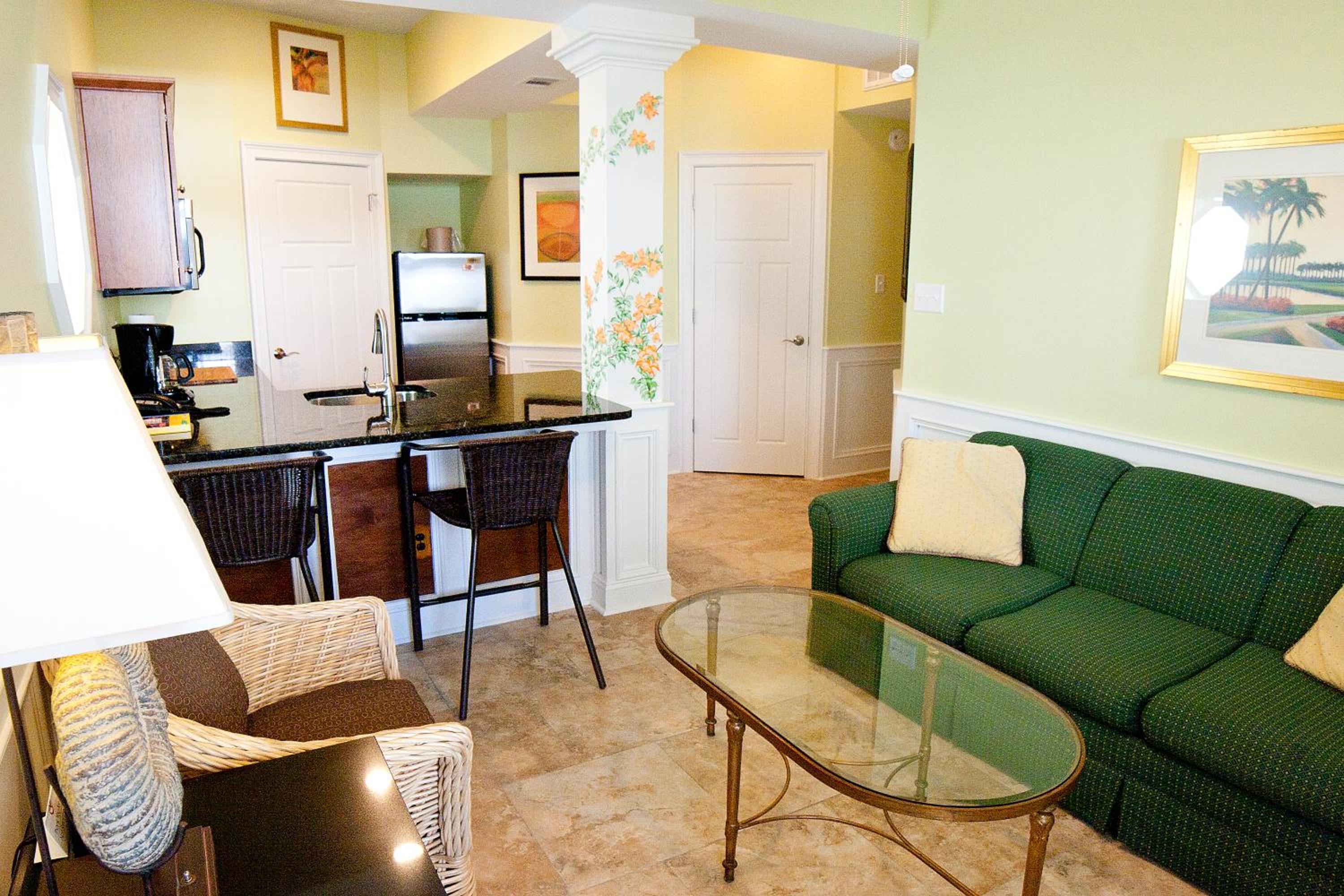 One-Bedroom Suite photo 2