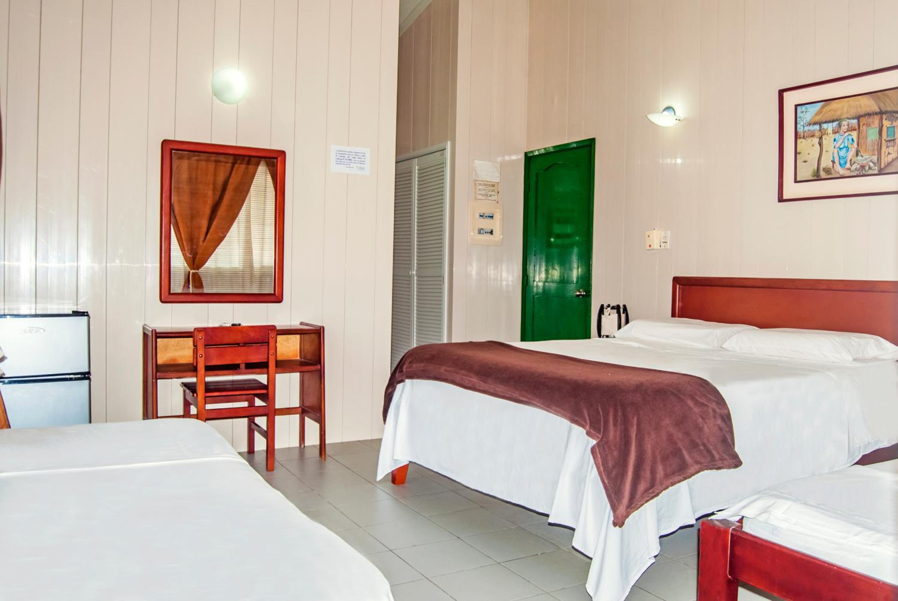 Triple Room with Garden View photo 2