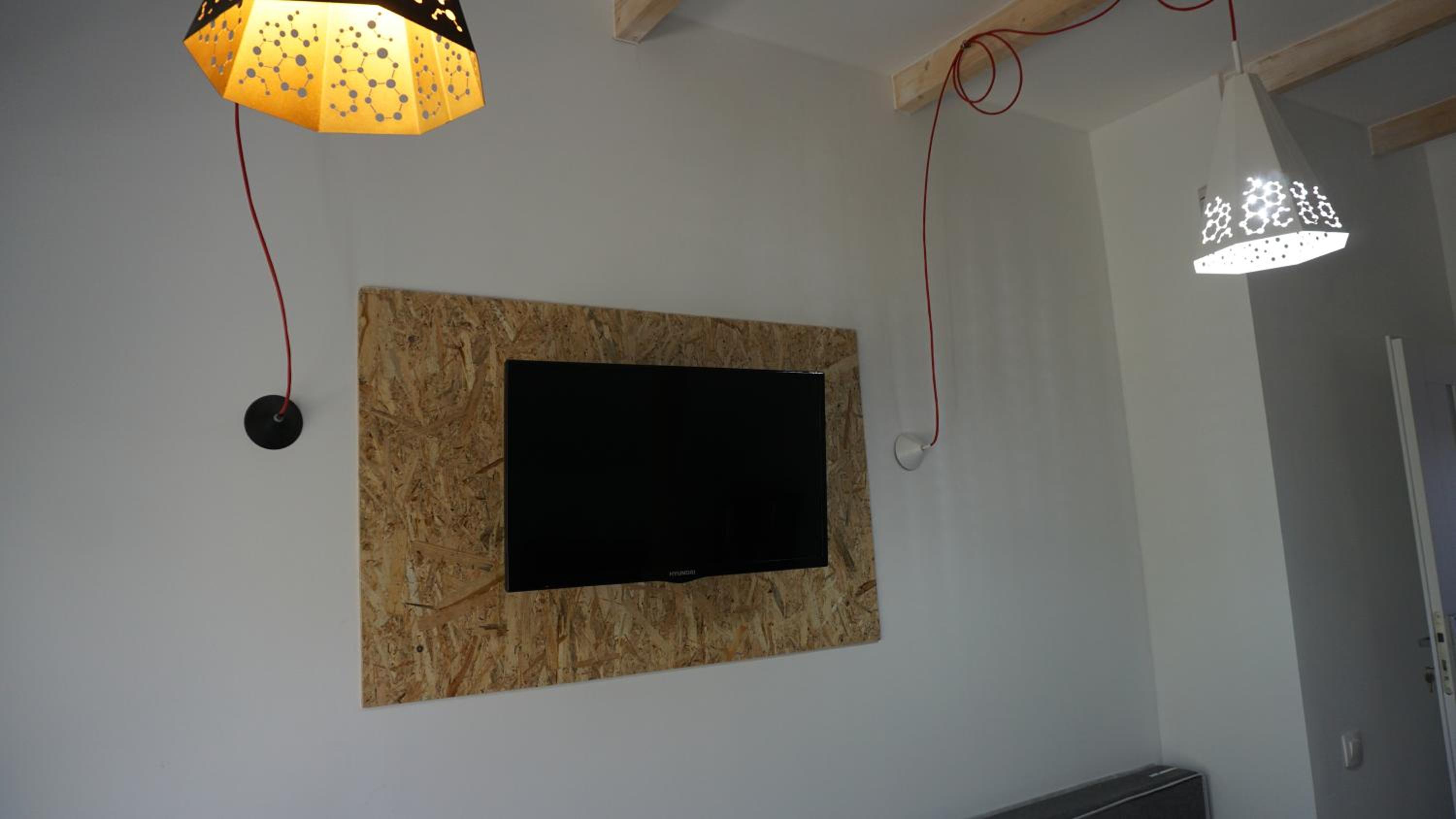 Three-Bedroom Apartment - Photo 41