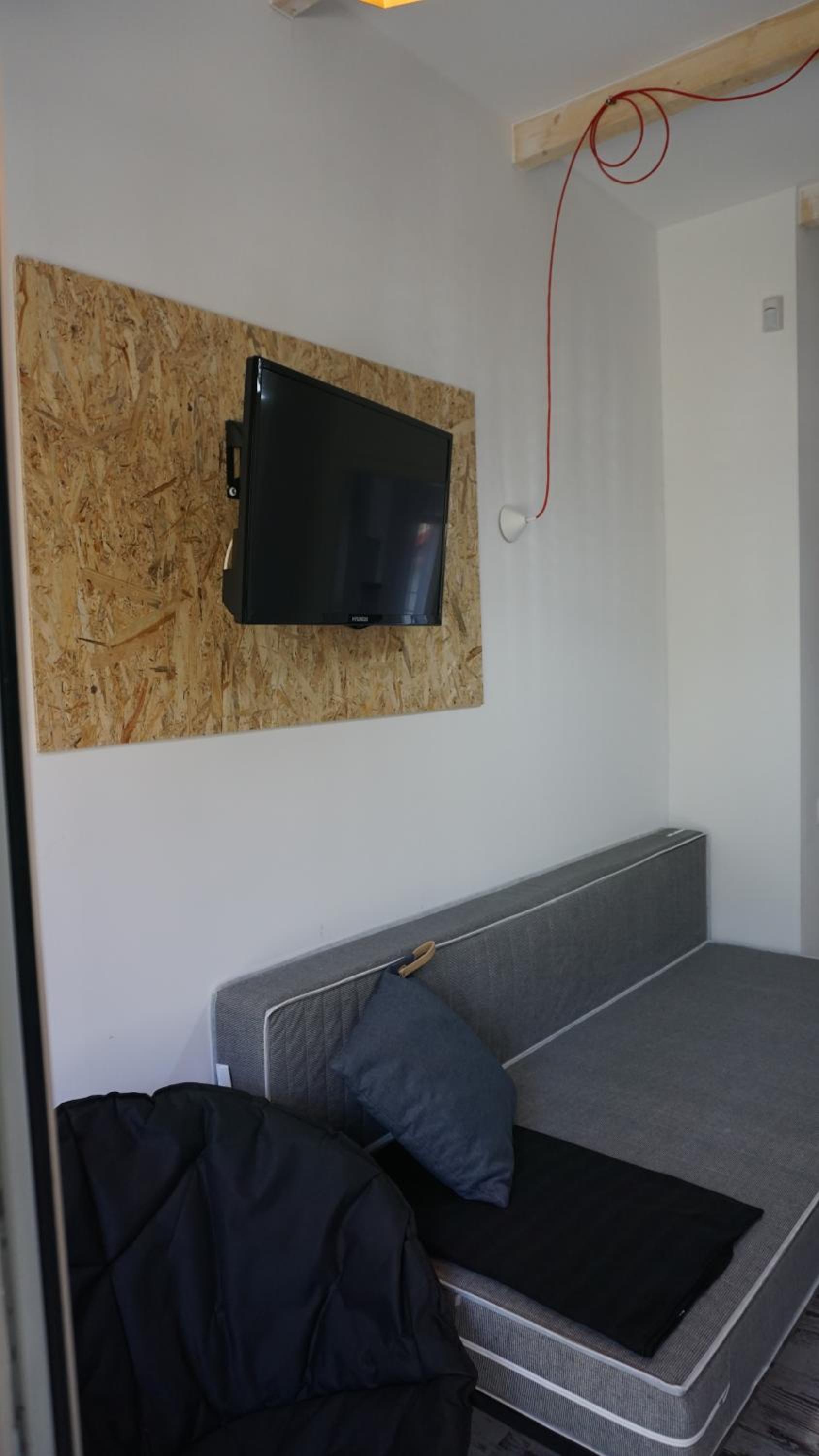 Three-Bedroom Apartment - Photo 39
