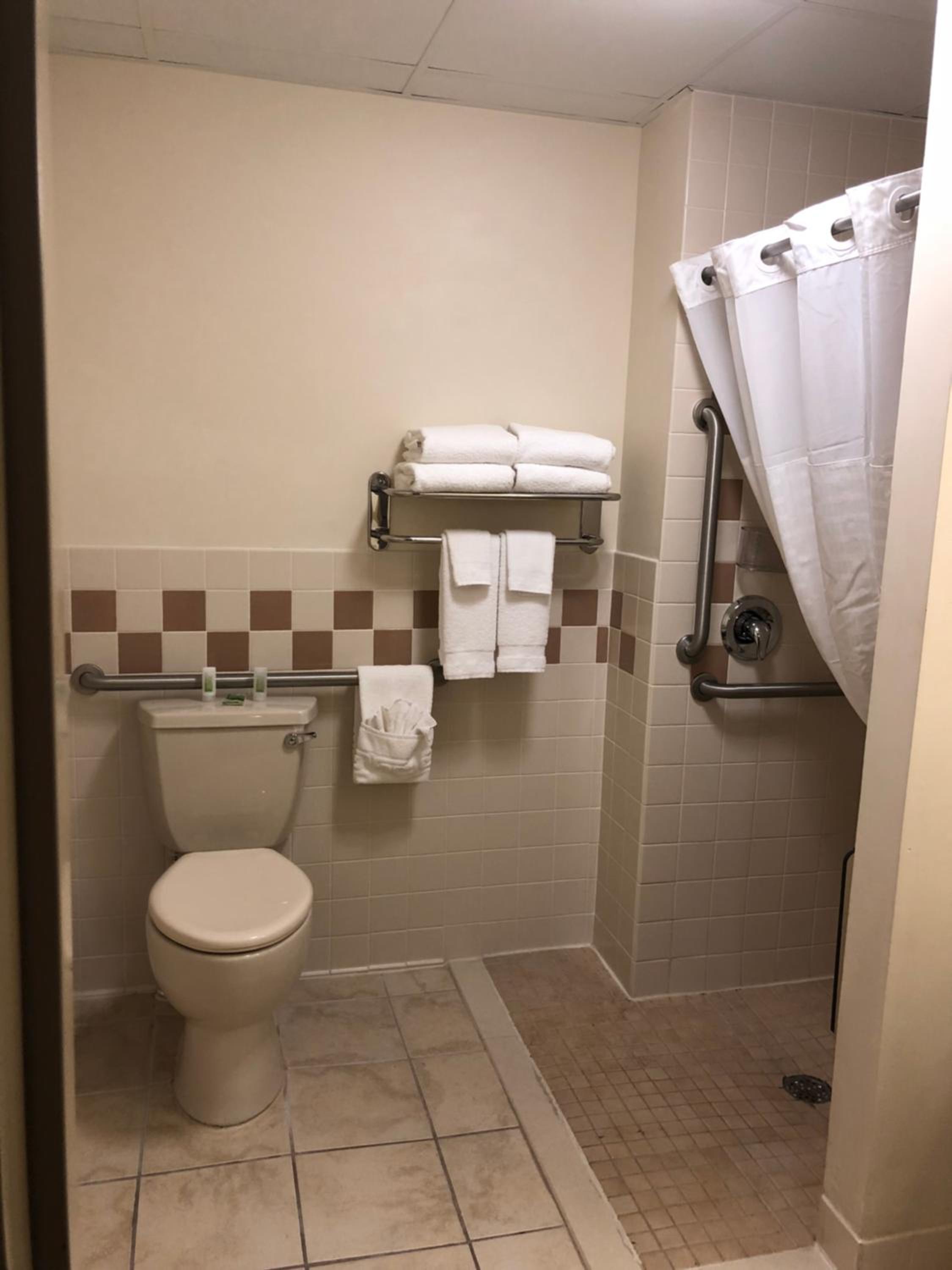 King Room - Mobility Access photo 2