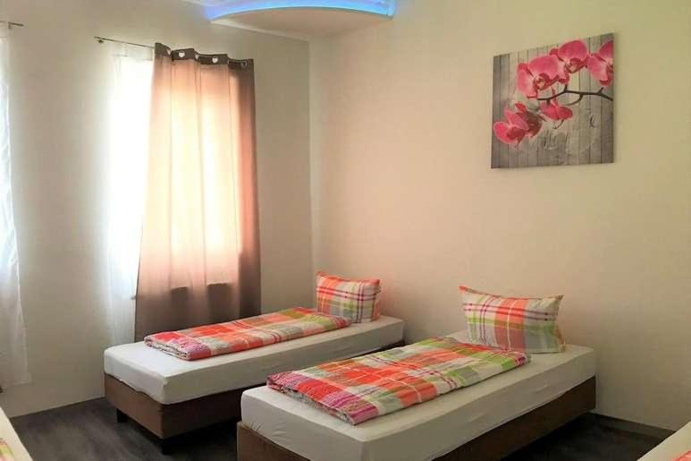 Mixed Dormitory Room photo 1