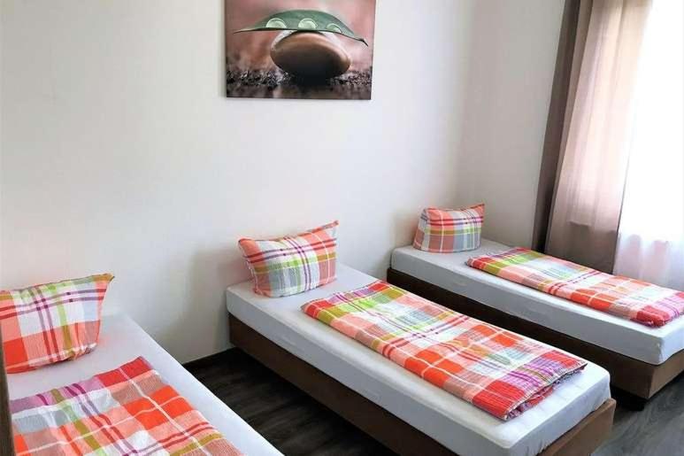 Budget Triple Room photo 2