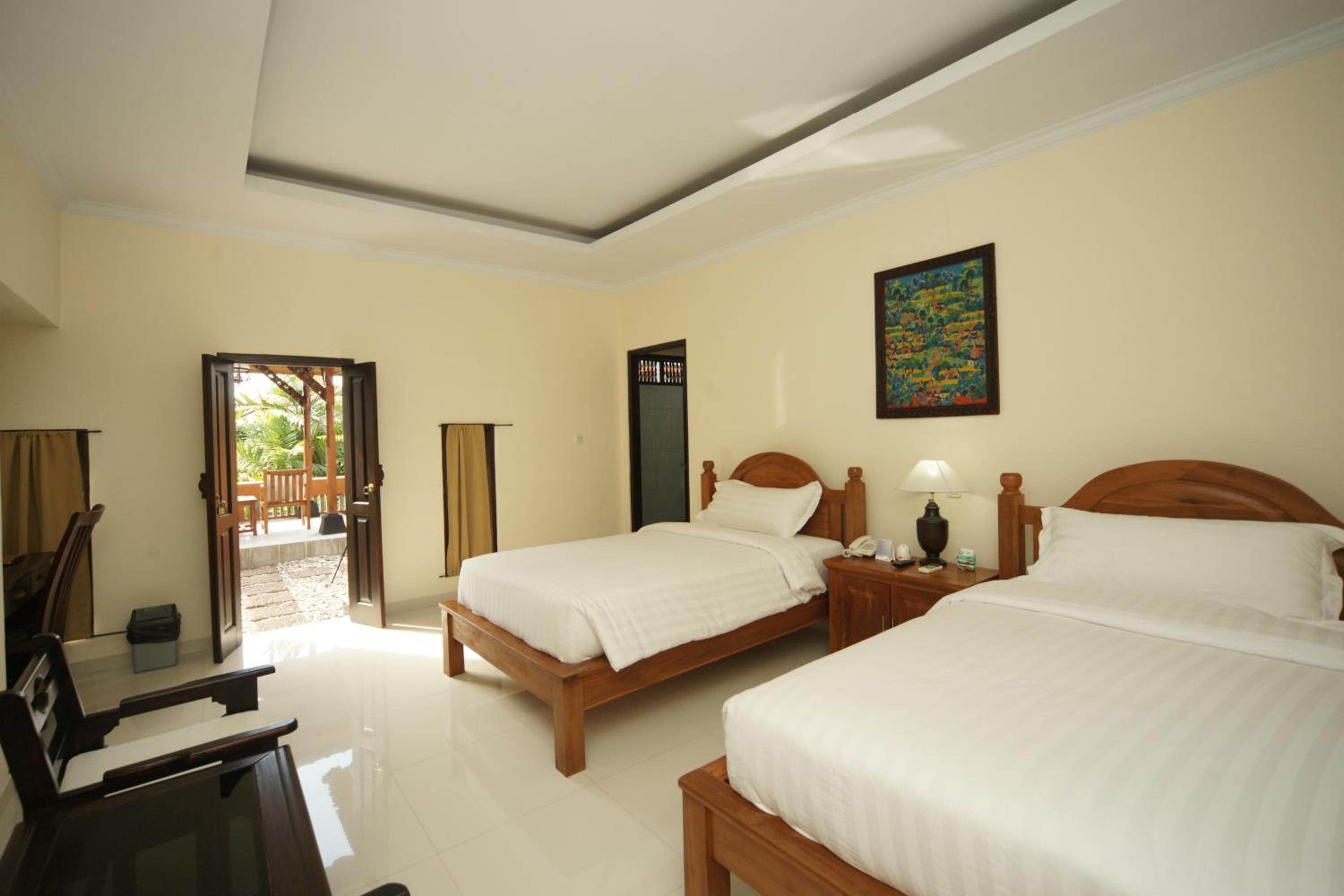 Superior Double or Twin Room photo 3