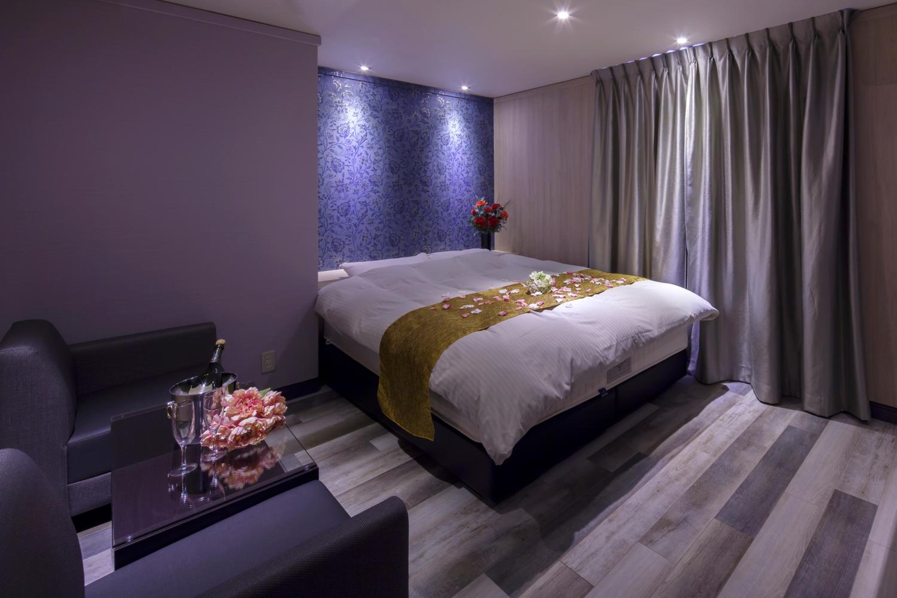 Standard Double Room - 21:00 Check-in - Photo 6