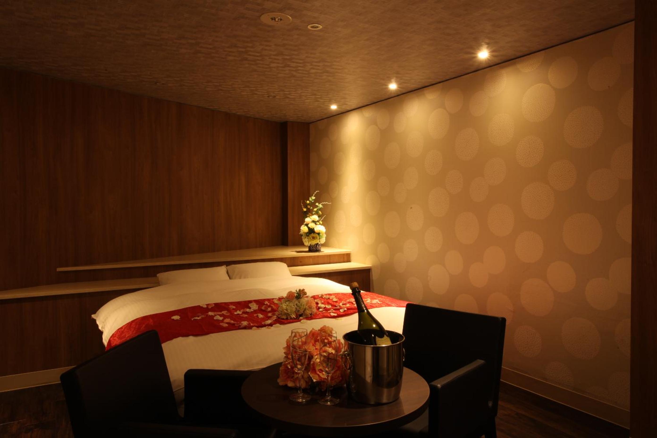Standard Double Room - 21:00 Check-in - Photo 21