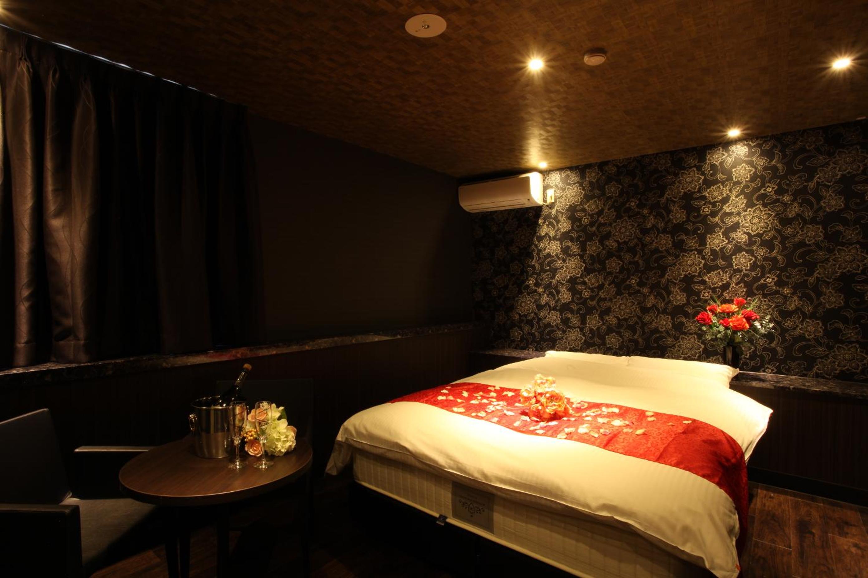 Standard Double Room - 21:00 Check-in - Photo 20