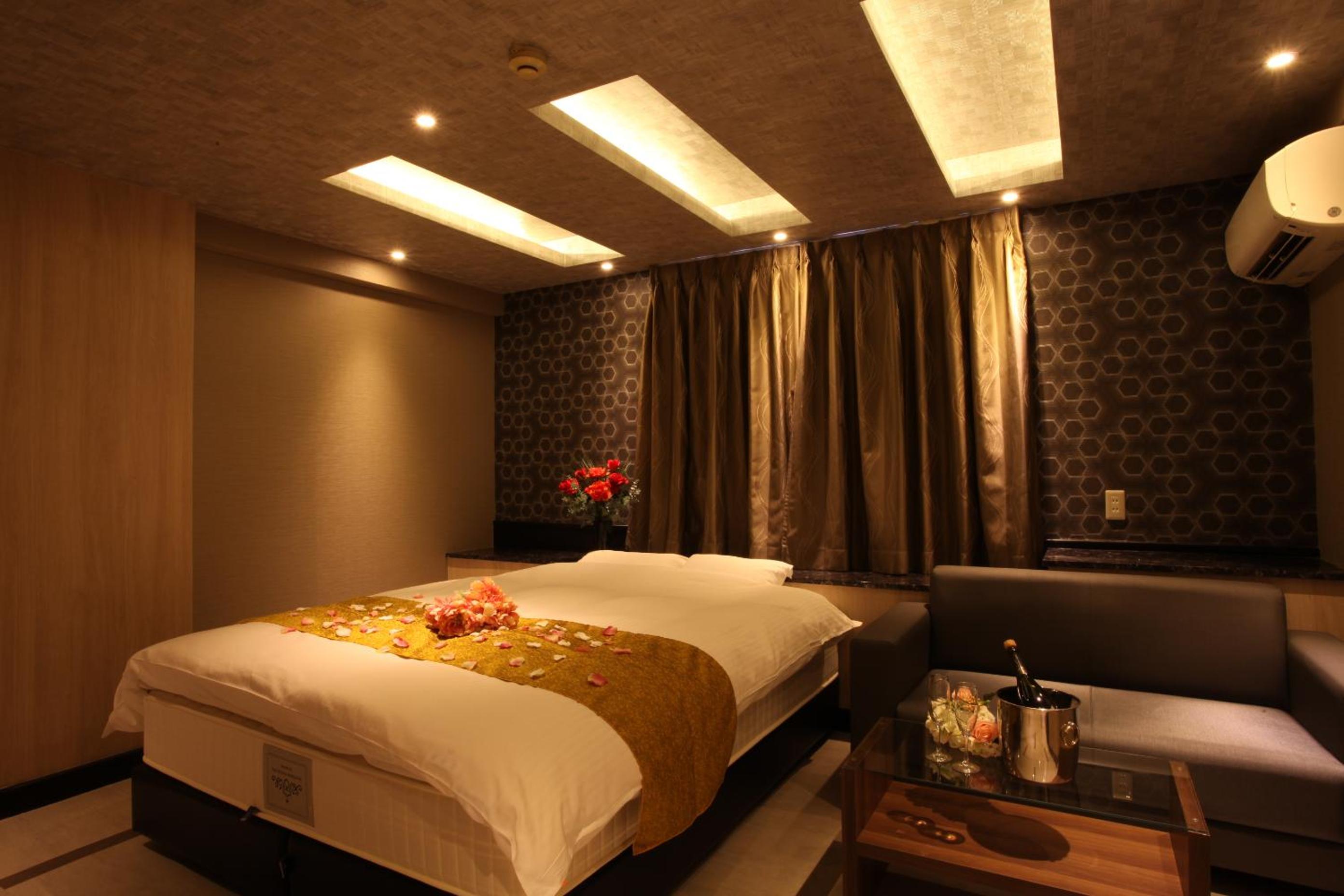 Standard Double Room - 21:00 Check-in - Photo 18