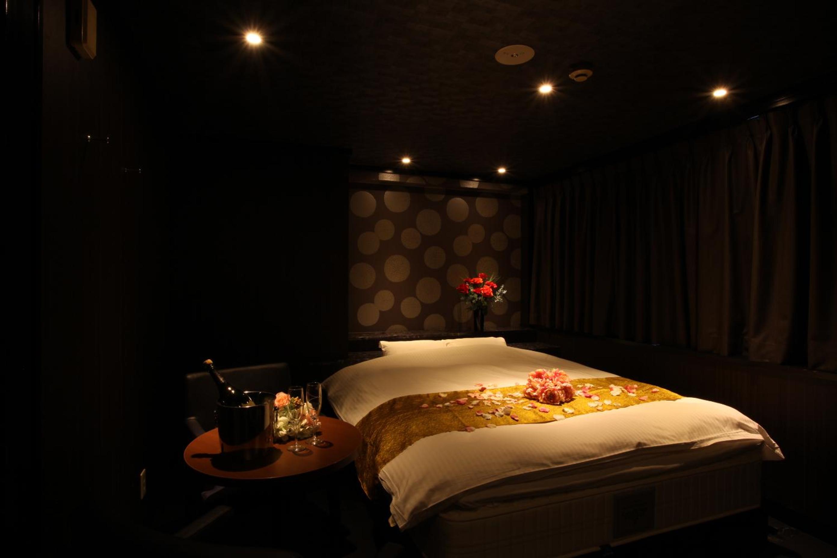 Standard Double Room - 21:00 Check-in - Photo 16