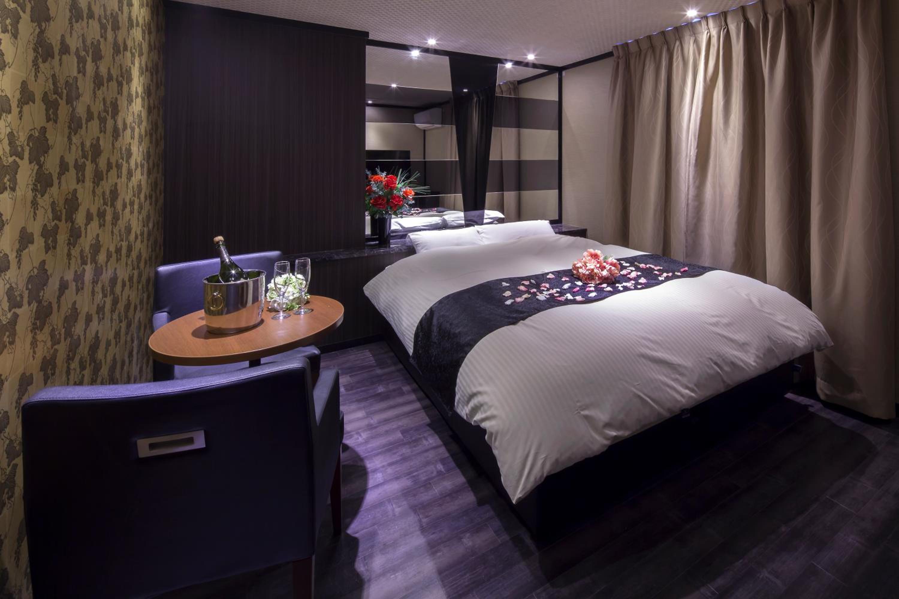 Standard Double Room - 21:00 Check-in - Photo 12