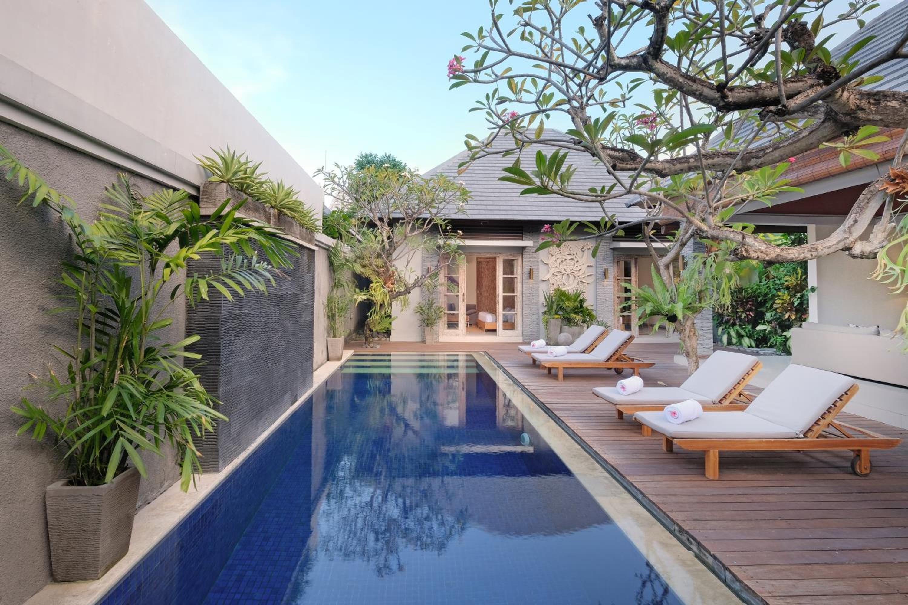 Two-Bedroom Villa with Private Pool - Photo 16