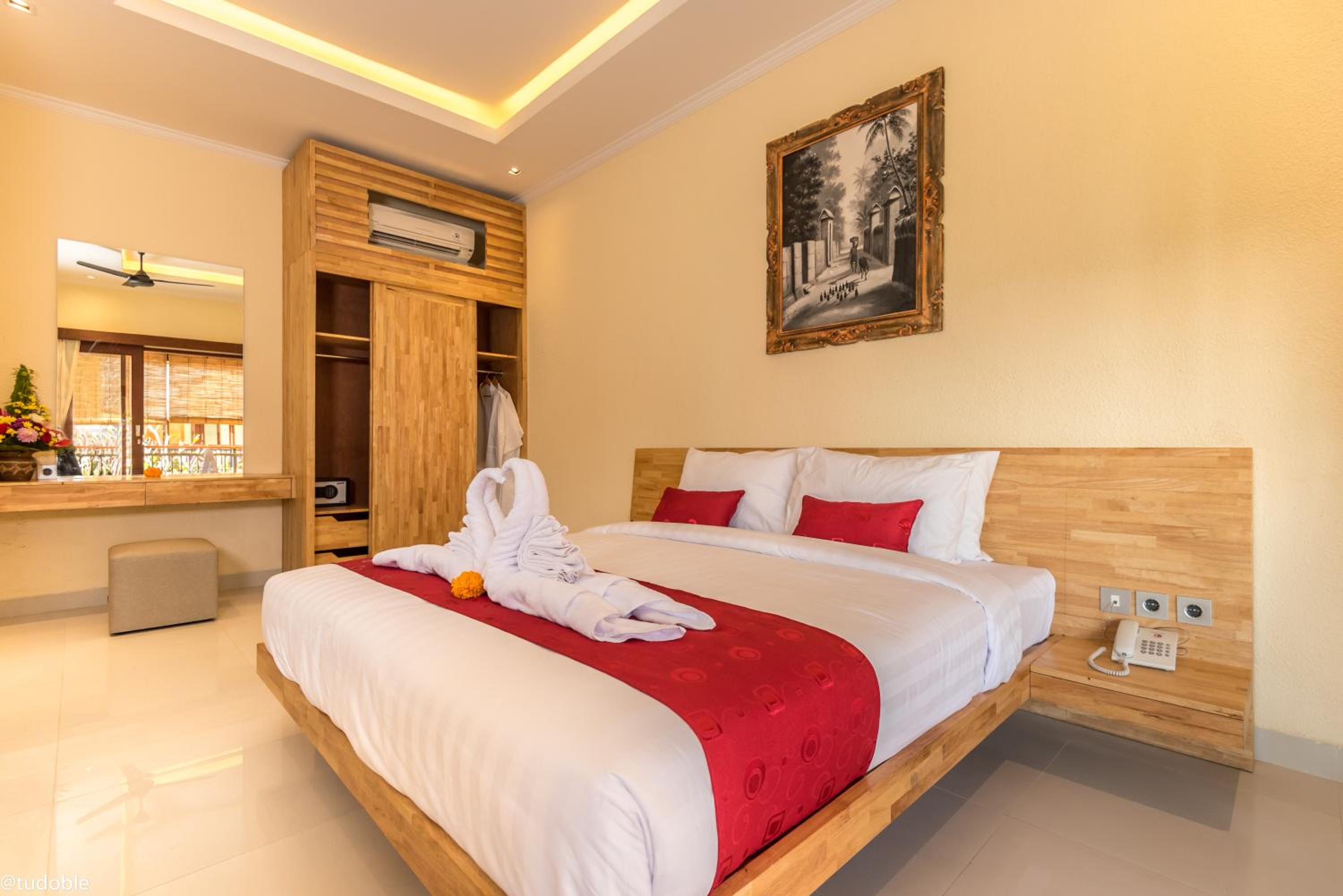 Deluxe Room - Photo 1