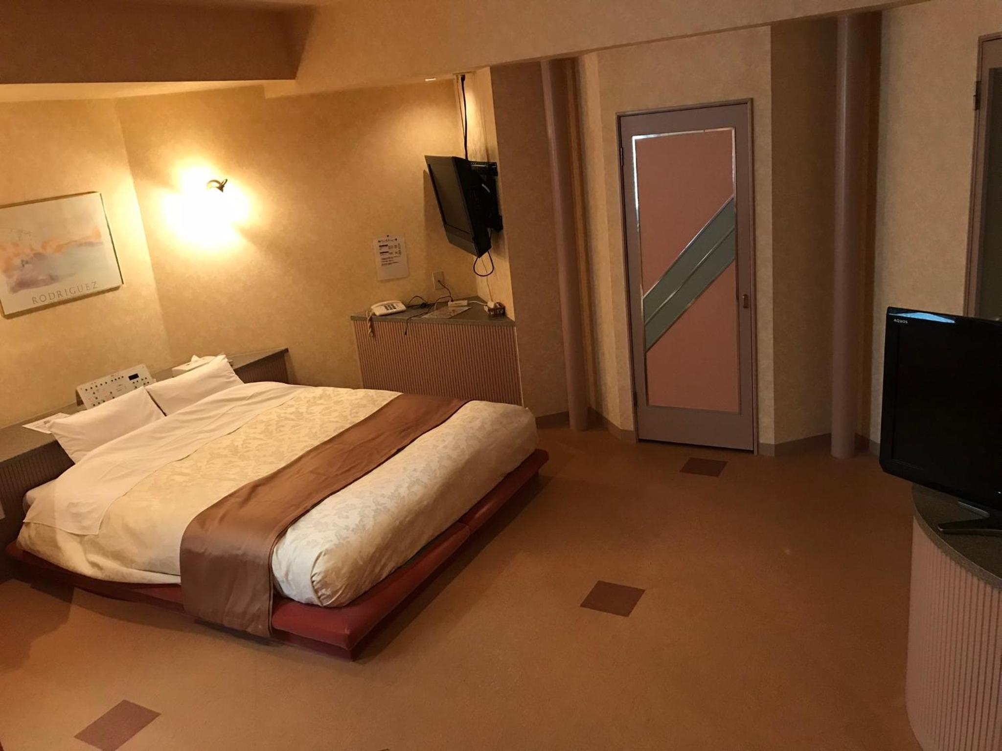 Standard Double Room - Smoking - Photo 3