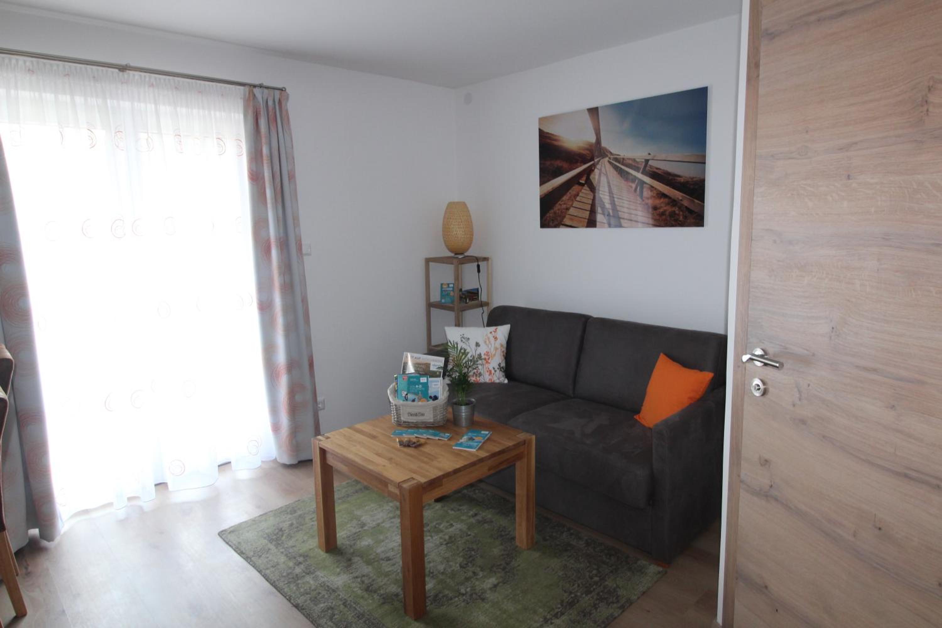 Apartment with Balcony photo 2