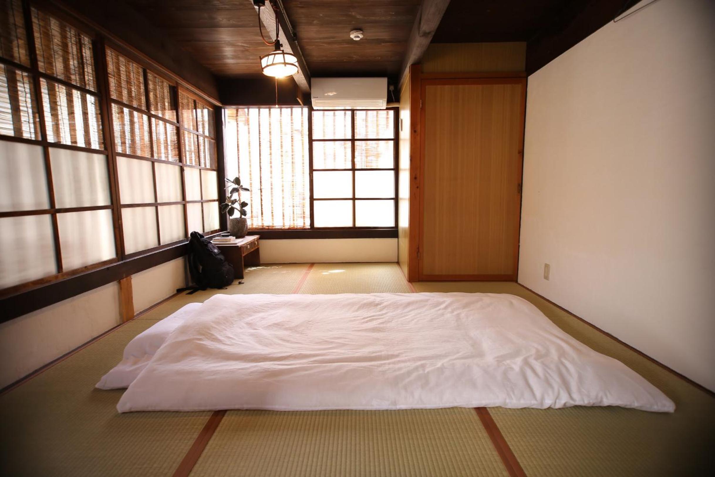 Economy Double Room photo 2