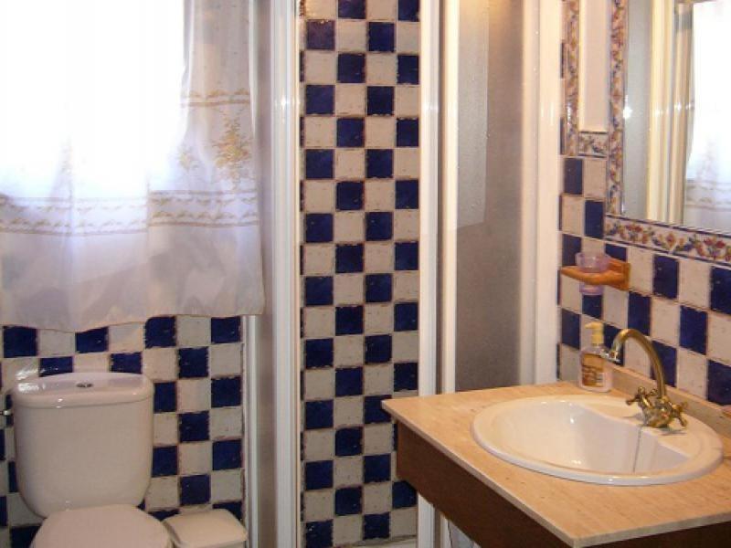 Four-Bedroom House photo 3