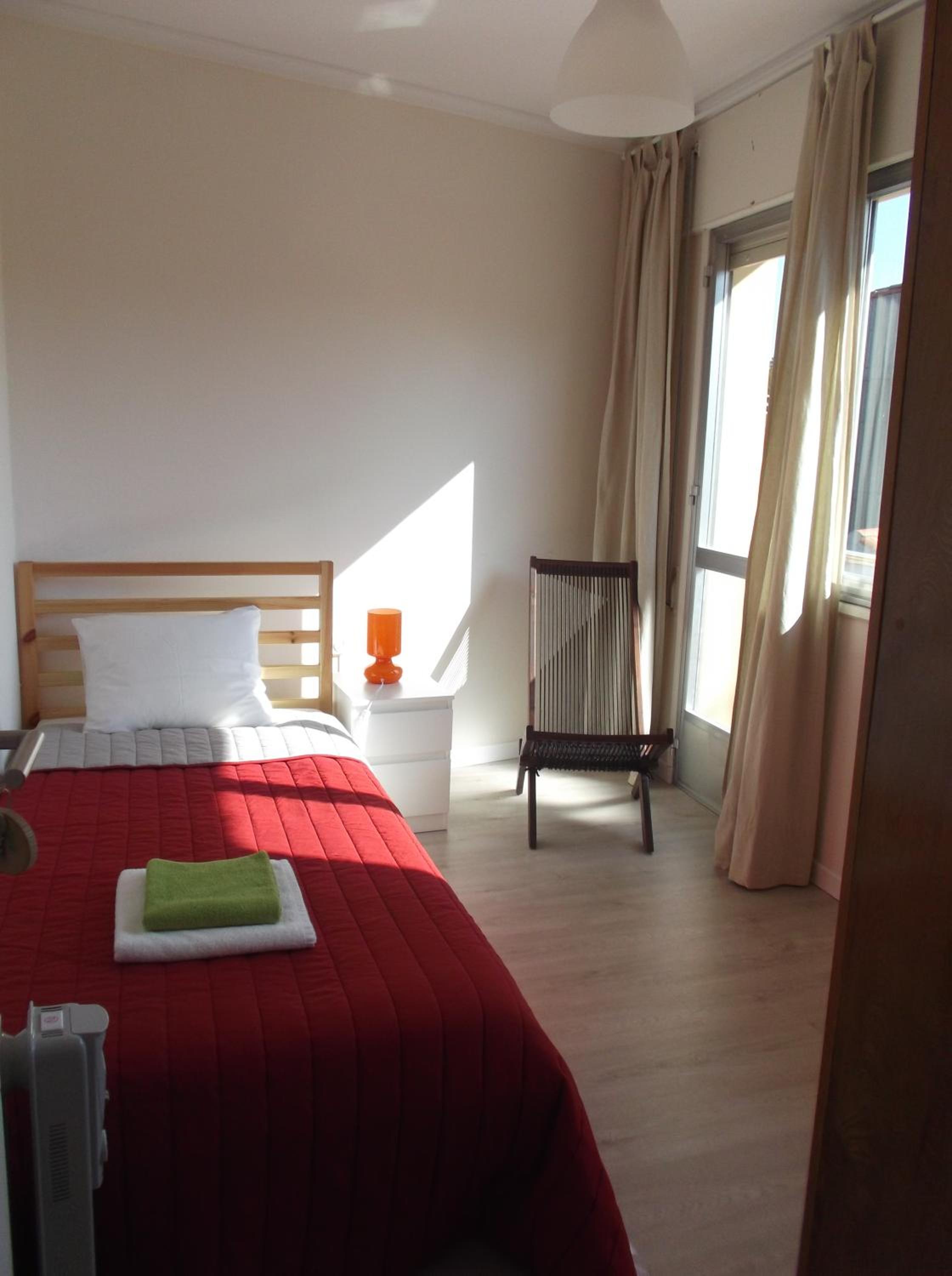 Standard Single Room with Shared Bathroom