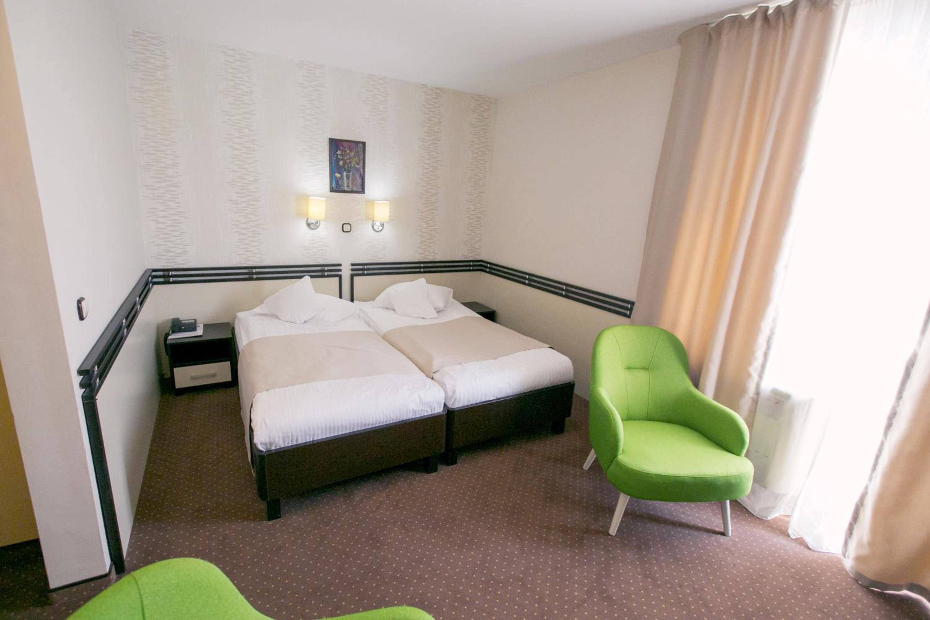 Double Or Twin Room photo 1