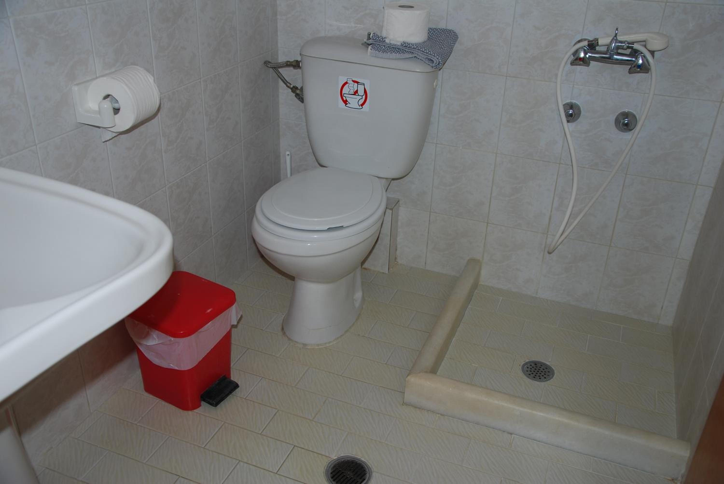 Triple Room with Sea View - Photo 4